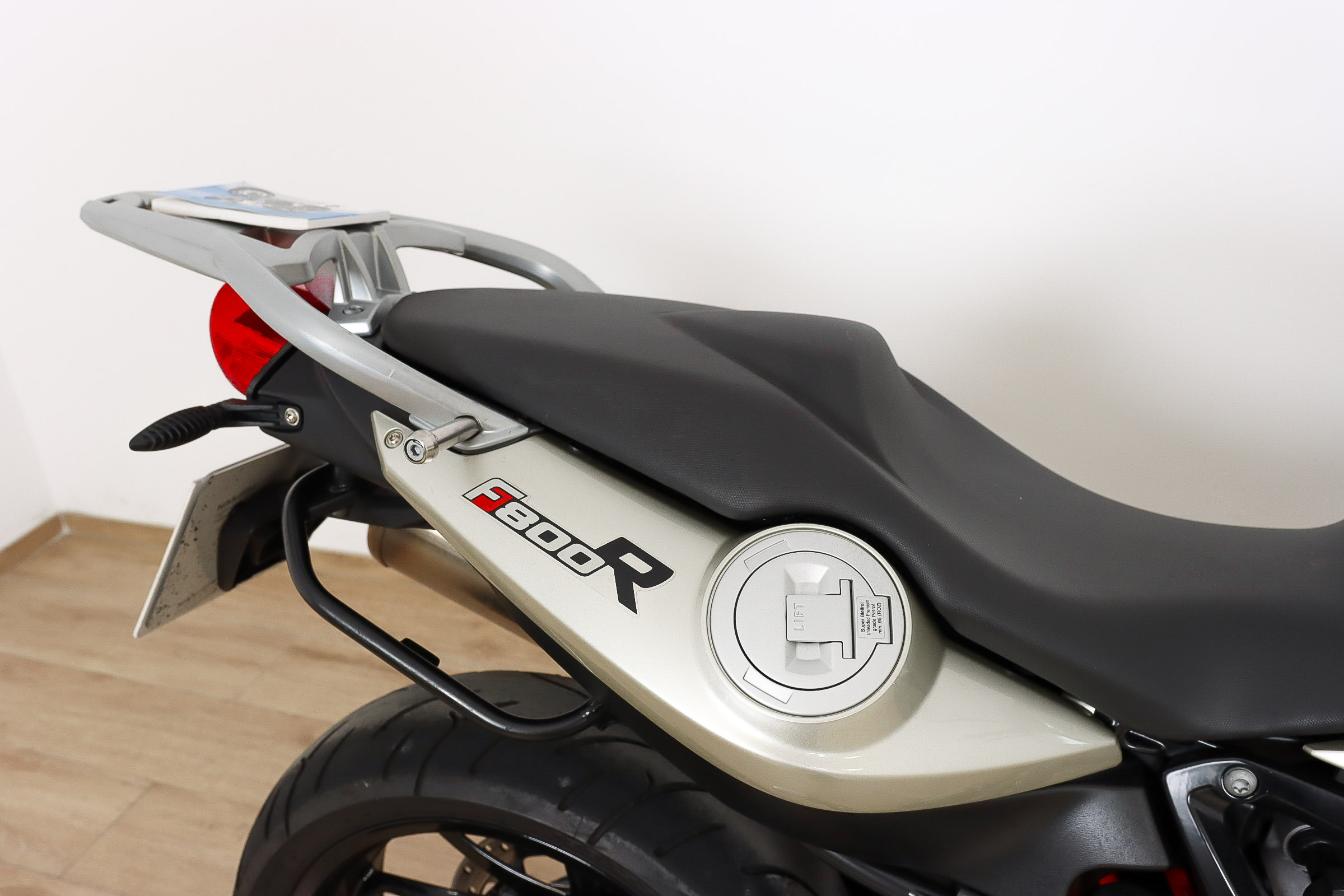 BMW F 800 RBMW9 BMW F 800 RBMW9