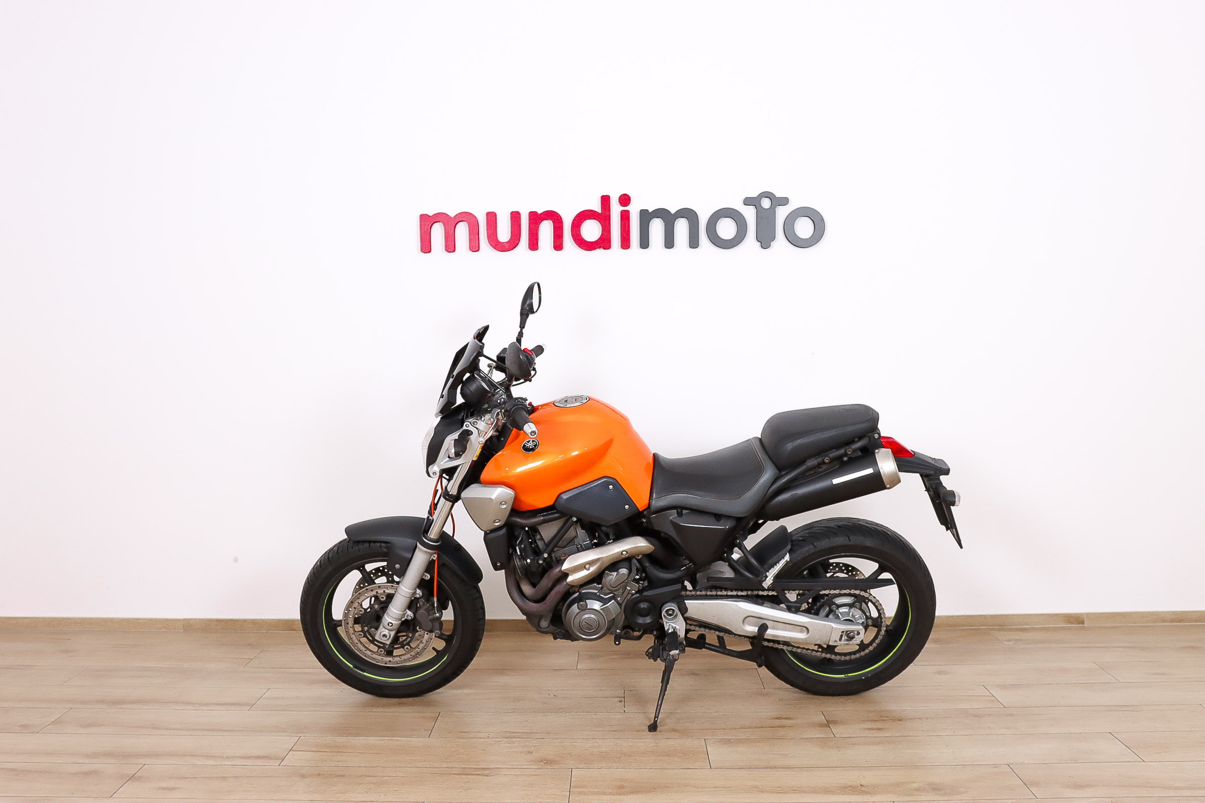 YAMAHA MT 03YAMAHA7 YAMAHA MT 03YAMAHA7
