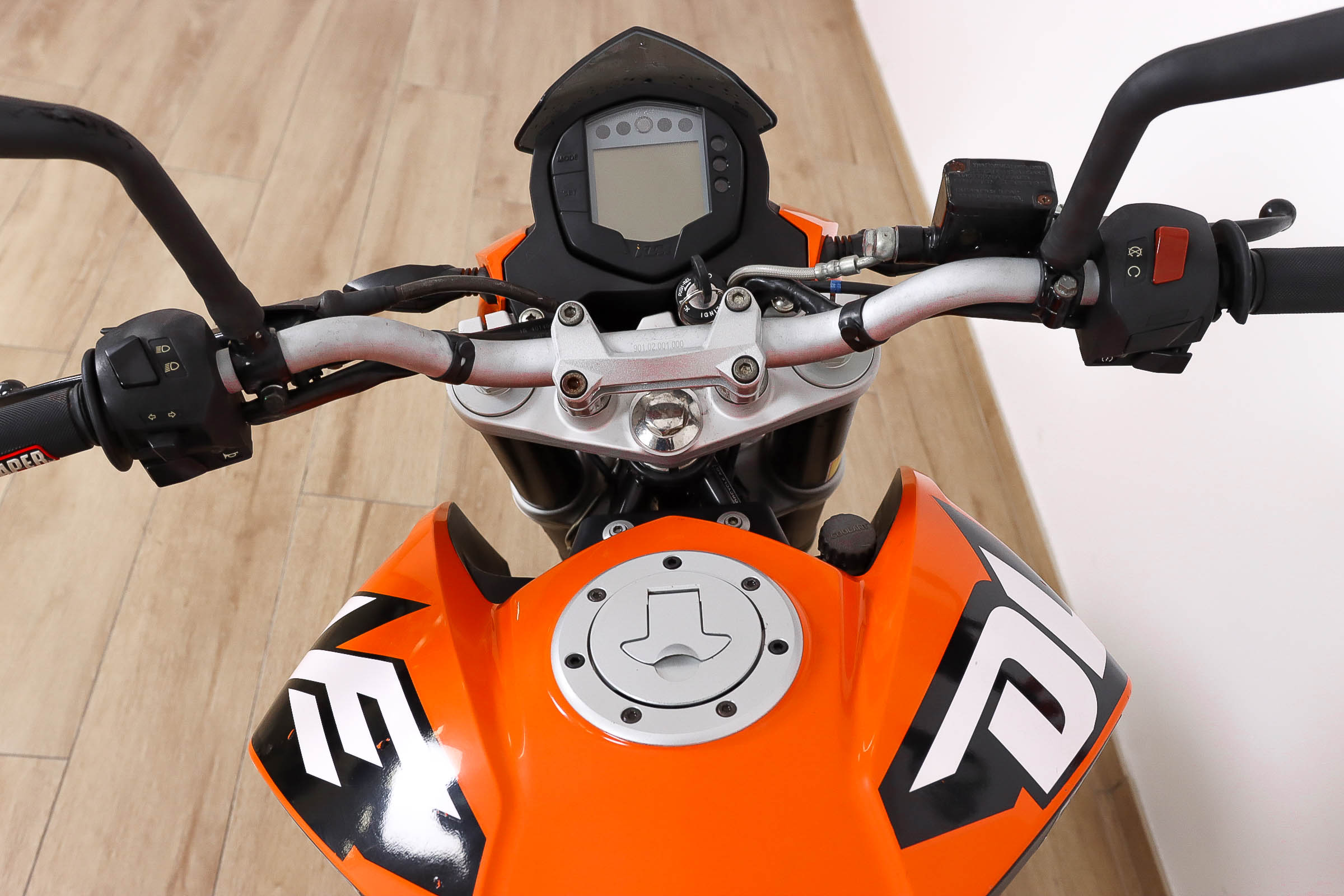 KTM 125 DukeKTM9 KTM 125 DukeKTM9