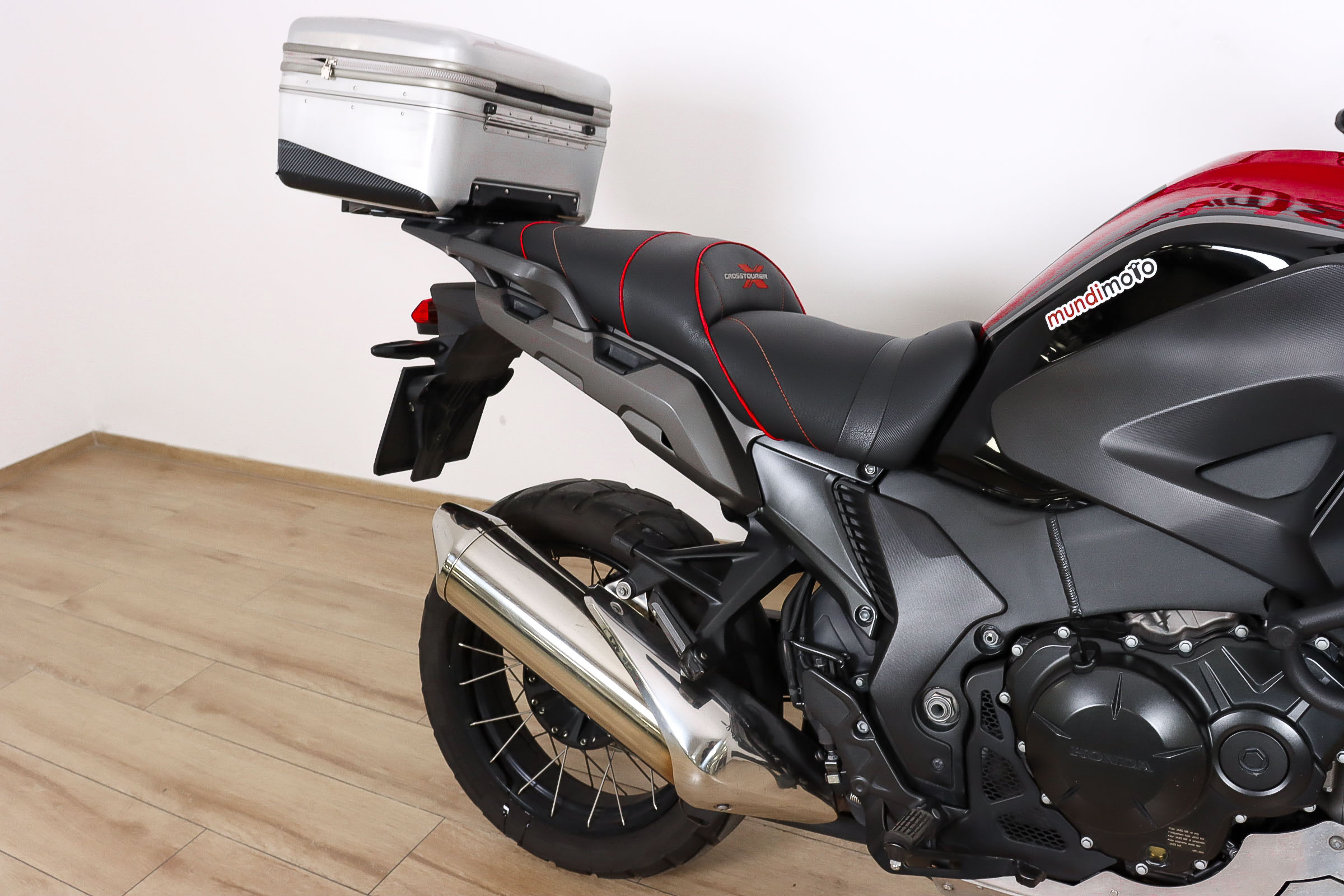 HONDA CrosstourerHONDA4 HONDA CrosstourerHONDA4
