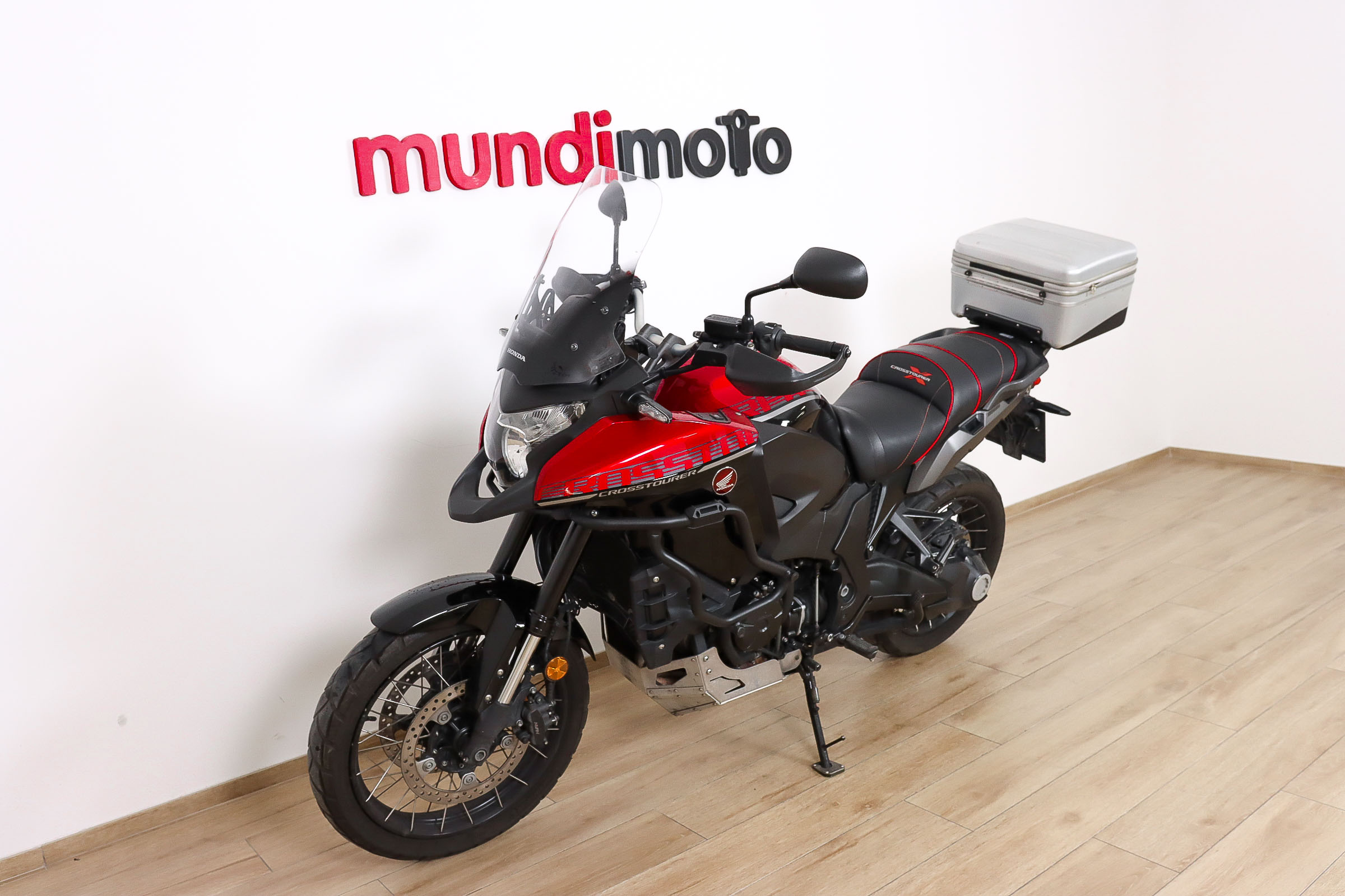 HONDA CrosstourerHONDA8 HONDA CrosstourerHONDA8