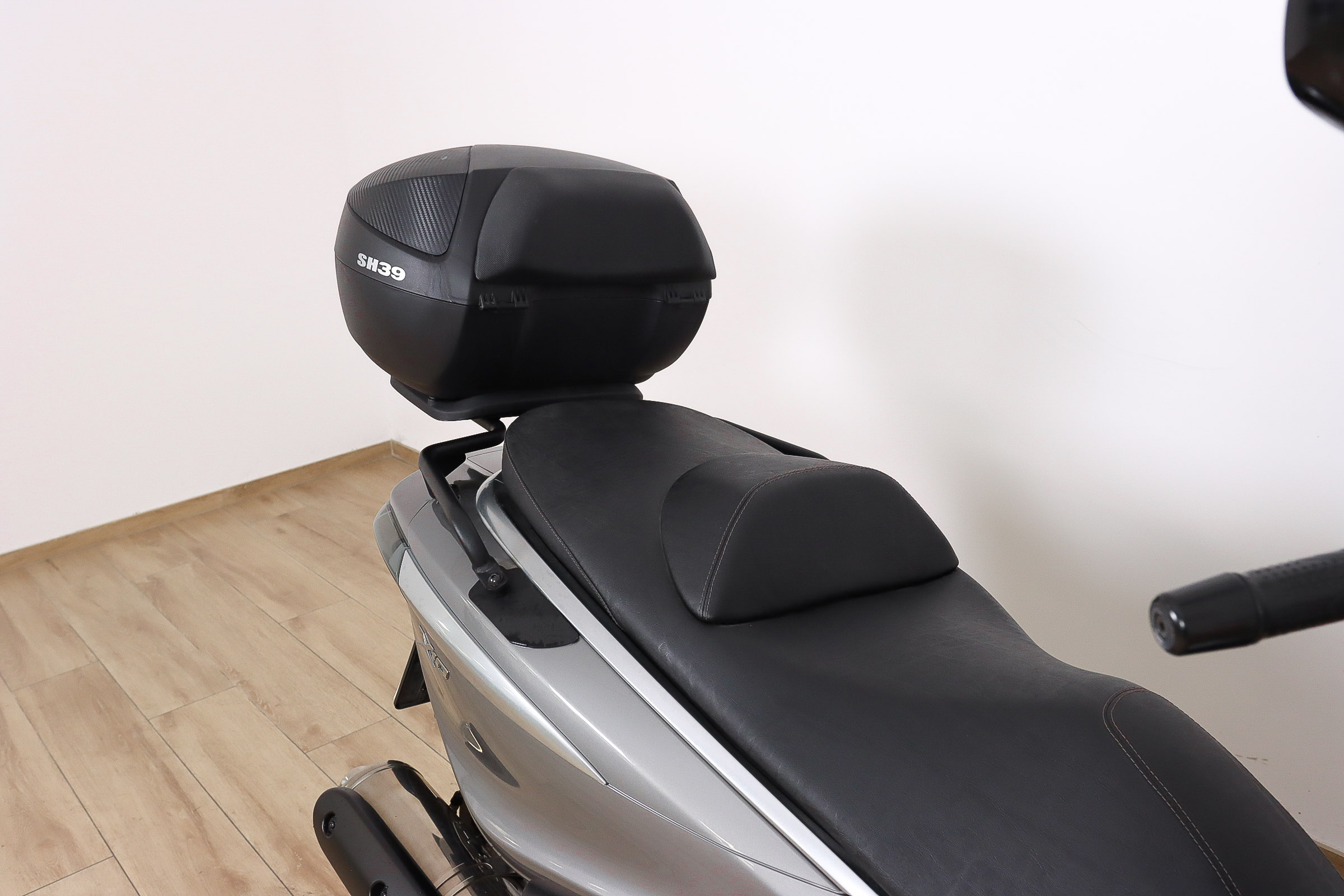 PIAGGIO X10 500 ExecutivePIAGGIO4 PIAGGIO X10 500 ExecutivePIAGGIO4