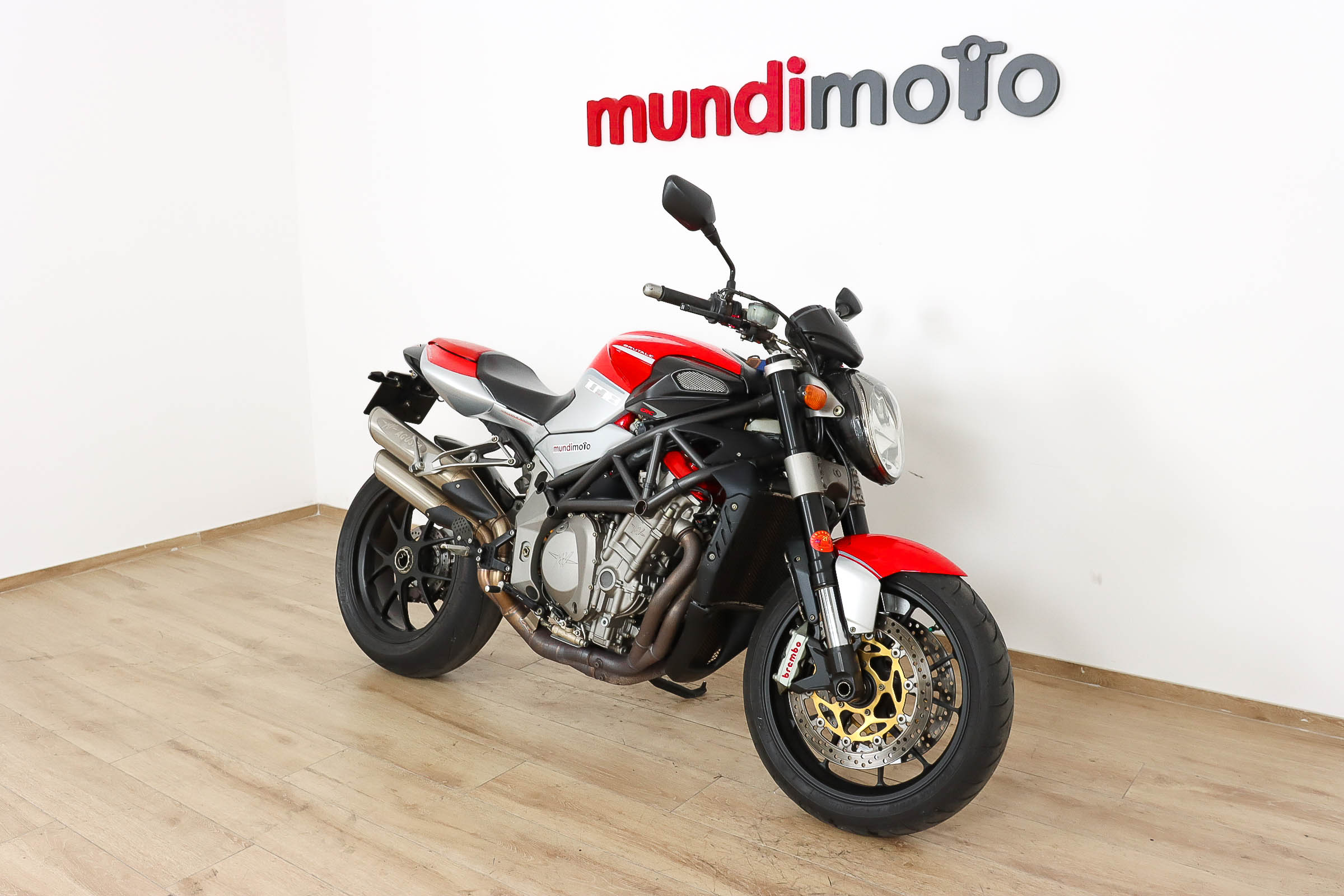 MV AGUSTA BRUTALE 1078MV AGUSTA2 MV AGUSTA BRUTALE 1078MV AGUSTA2