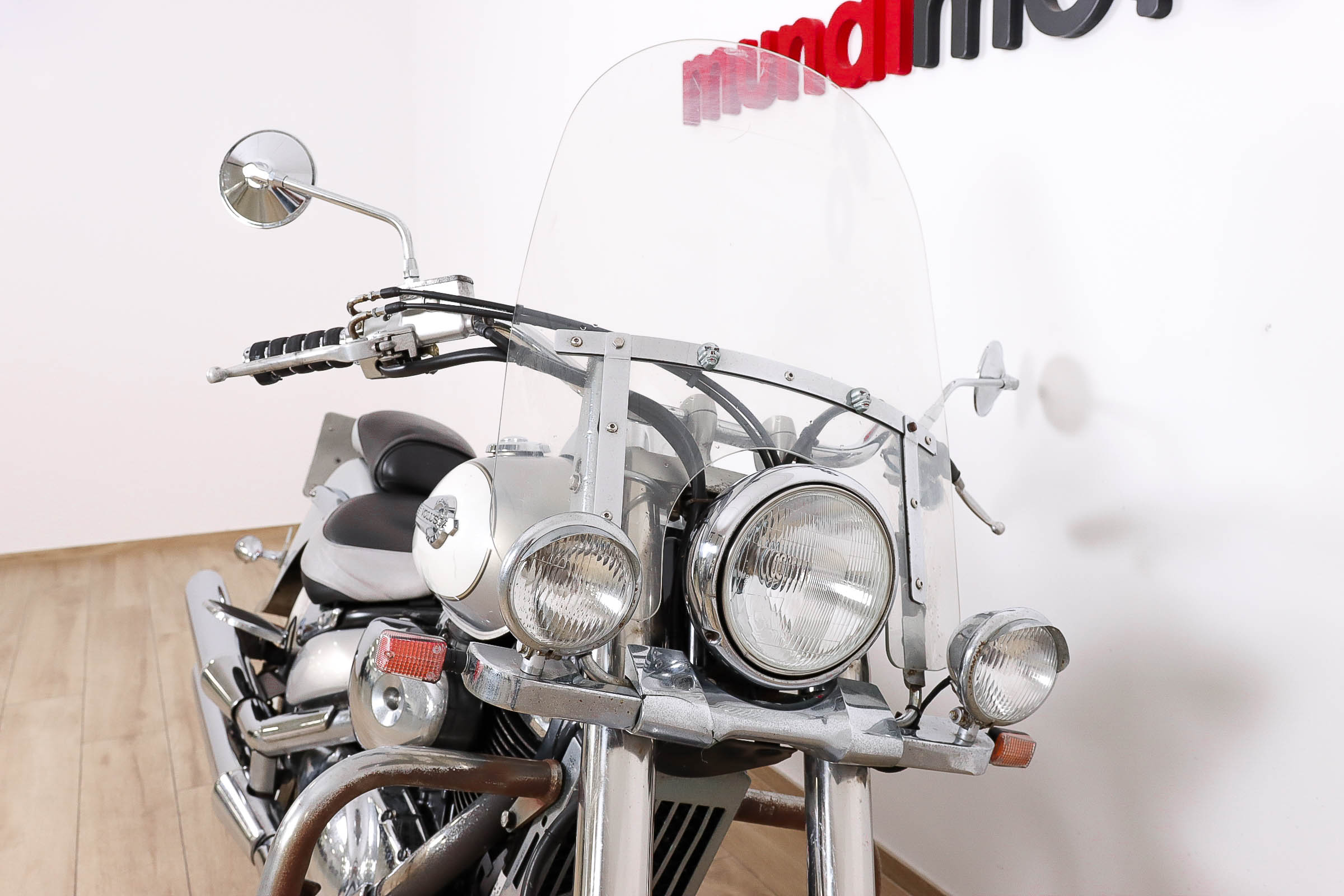 SUZUKI VL 800 Intruder VolusiaSUZUKI3 SUZUKI VL 800 Intruder VolusiaSUZUKI3