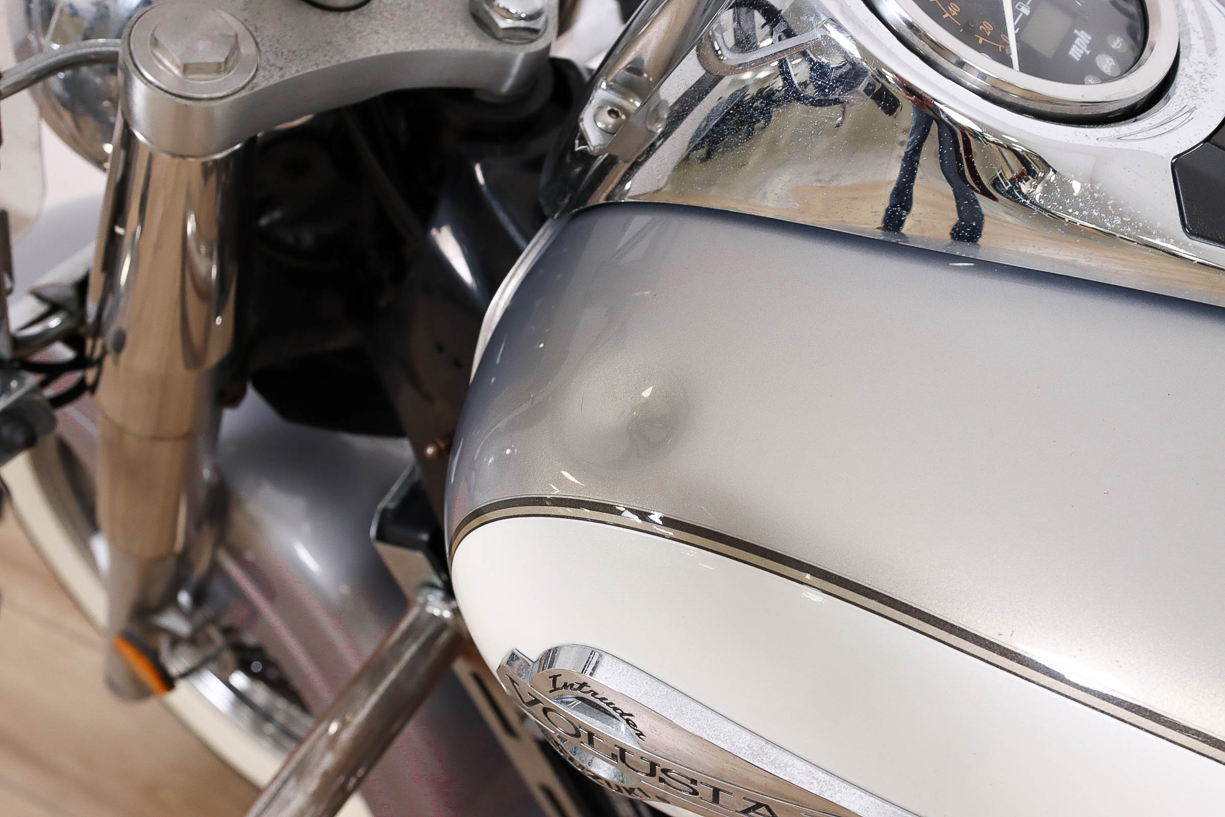 SUZUKI VL 800 Intruder VolusiaSUZUKI12 SUZUKI VL 800 Intruder VolusiaSUZUKI12
