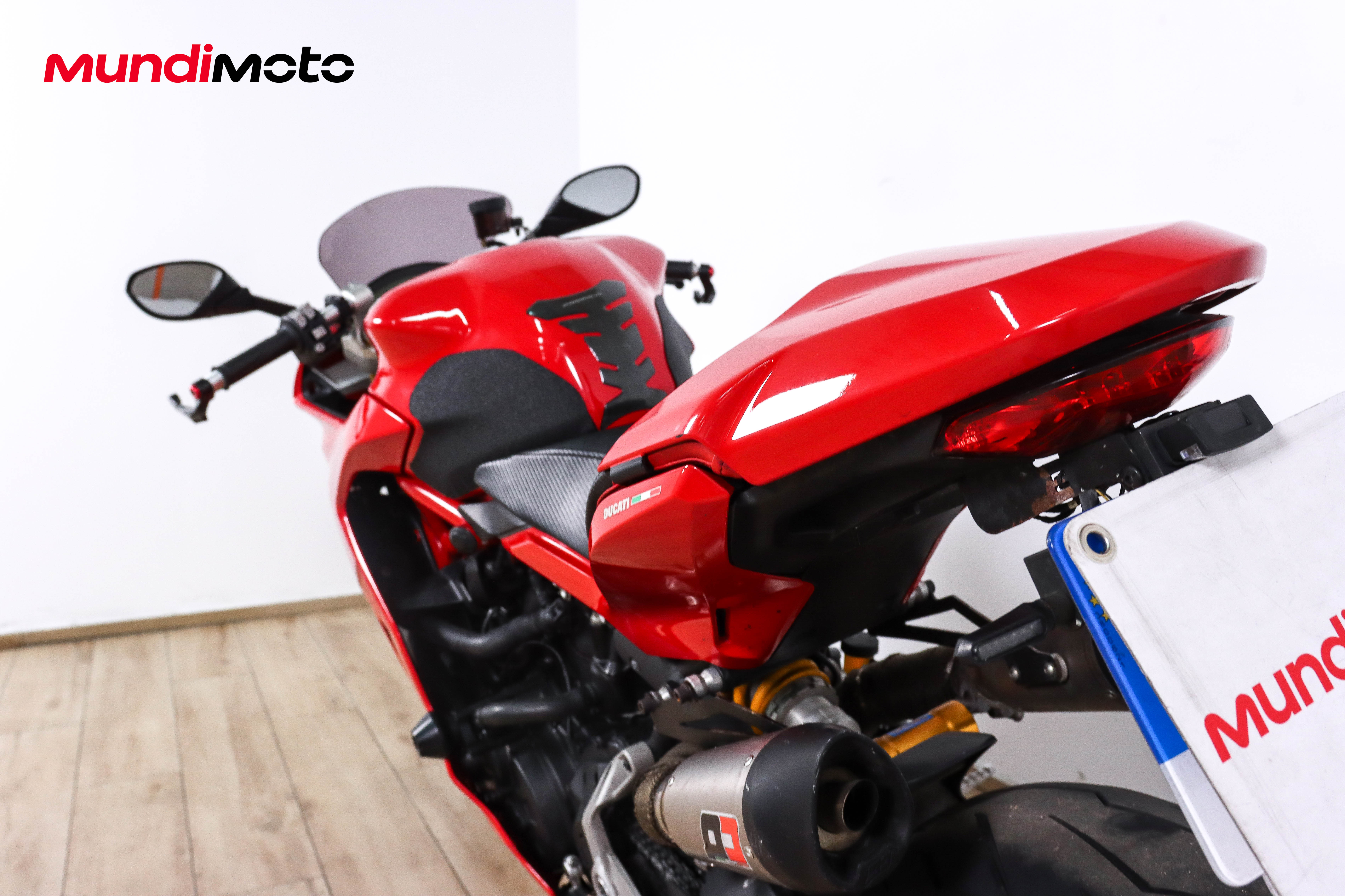 DUCATI SuperSport SDUCATI7 DUCATI SuperSport SDUCATI7