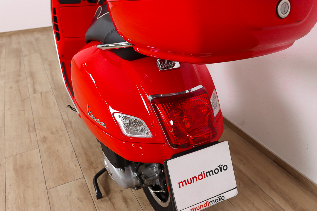 VESPA GTS 125 ie Super ABS ASRVESPA8 VESPA GTS 125 ie Super ABS ASRVESPA8