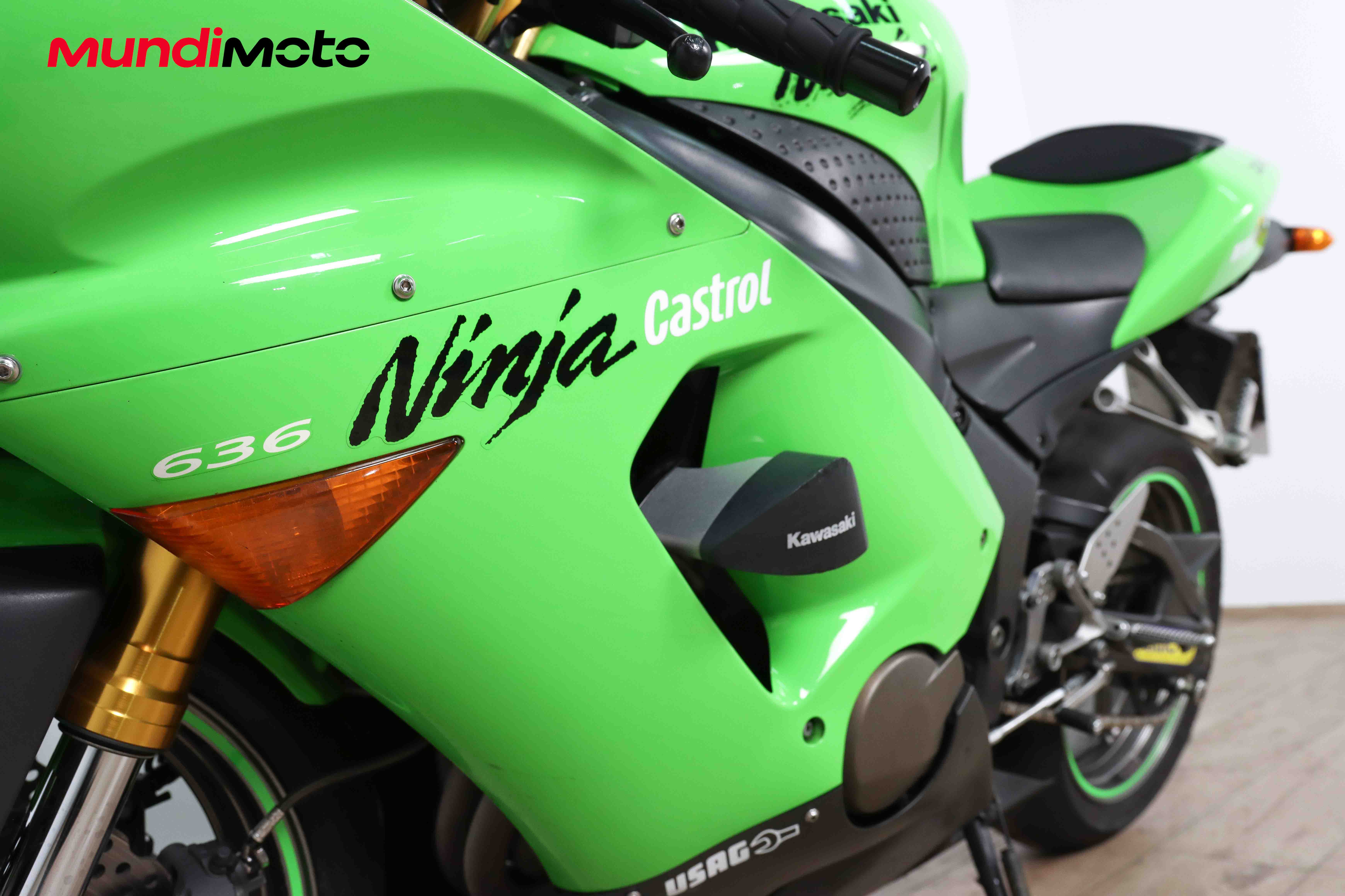 KAWASAKI ZX 6RKAWASAKI10 KAWASAKI ZX 6RKAWASAKI10