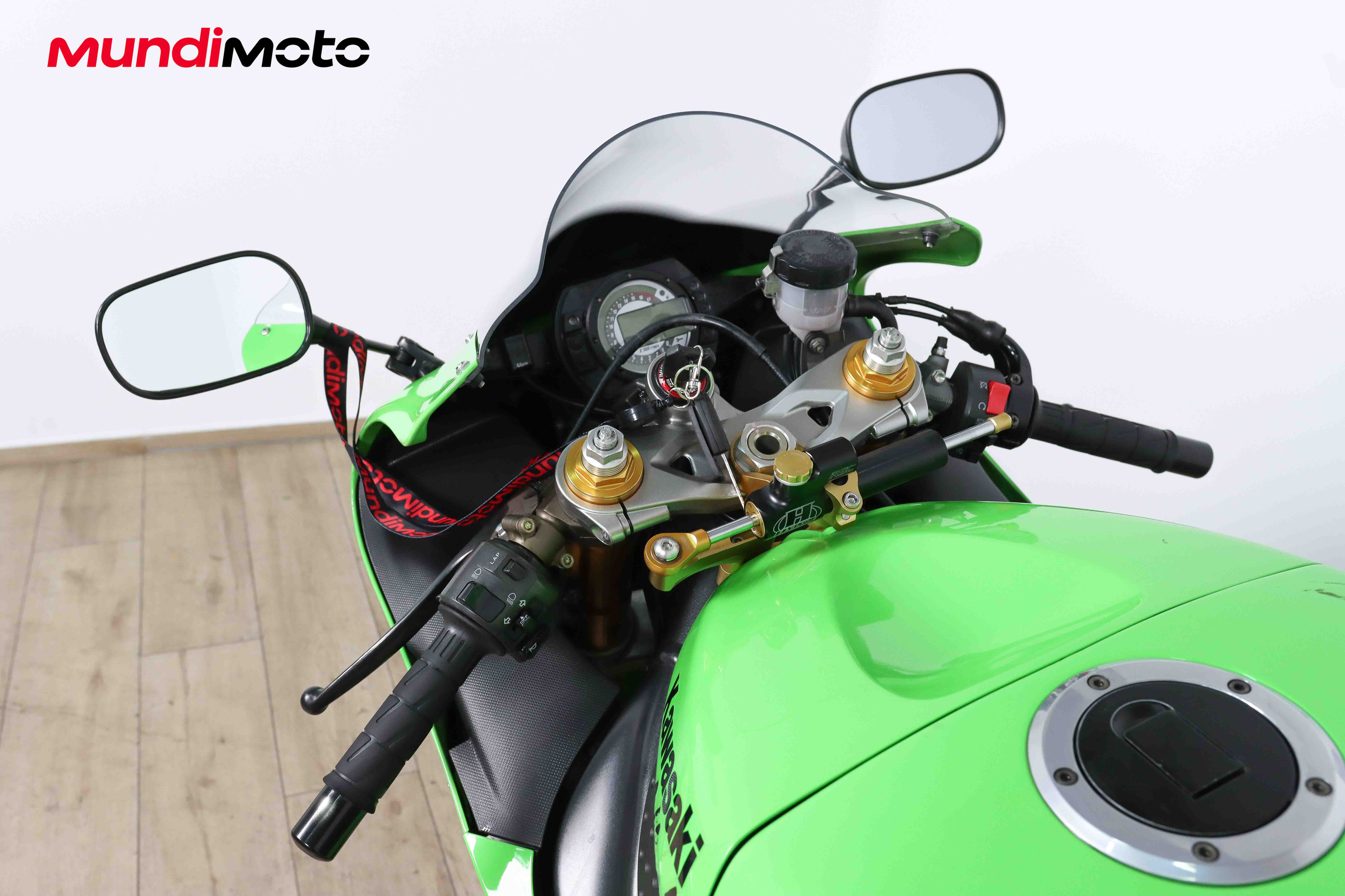 KAWASAKI ZX 6RKAWASAKI12 KAWASAKI ZX 6RKAWASAKI12