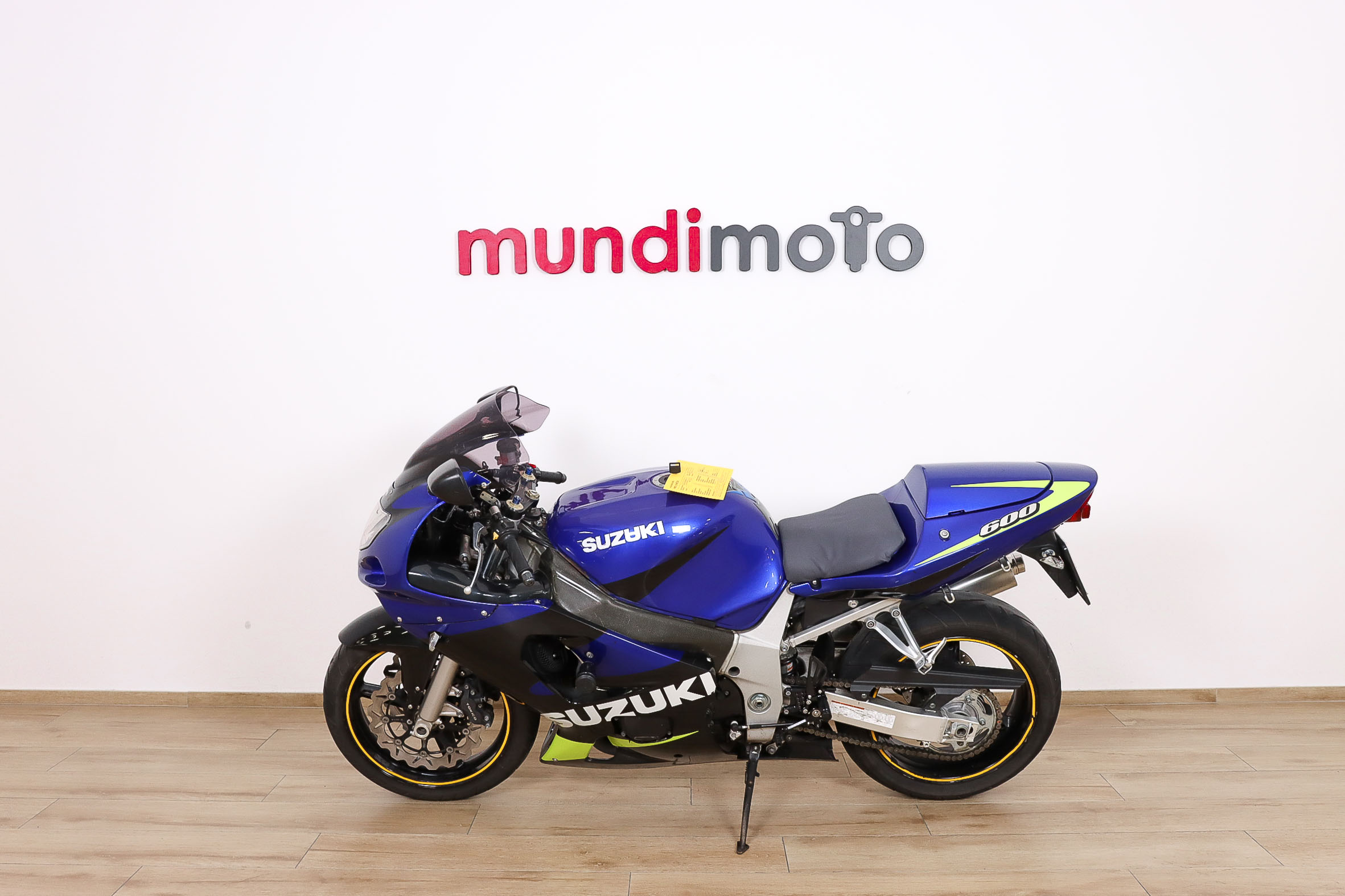 SUZUKI GSX R600SUZUKI6 SUZUKI GSX R600SUZUKI6