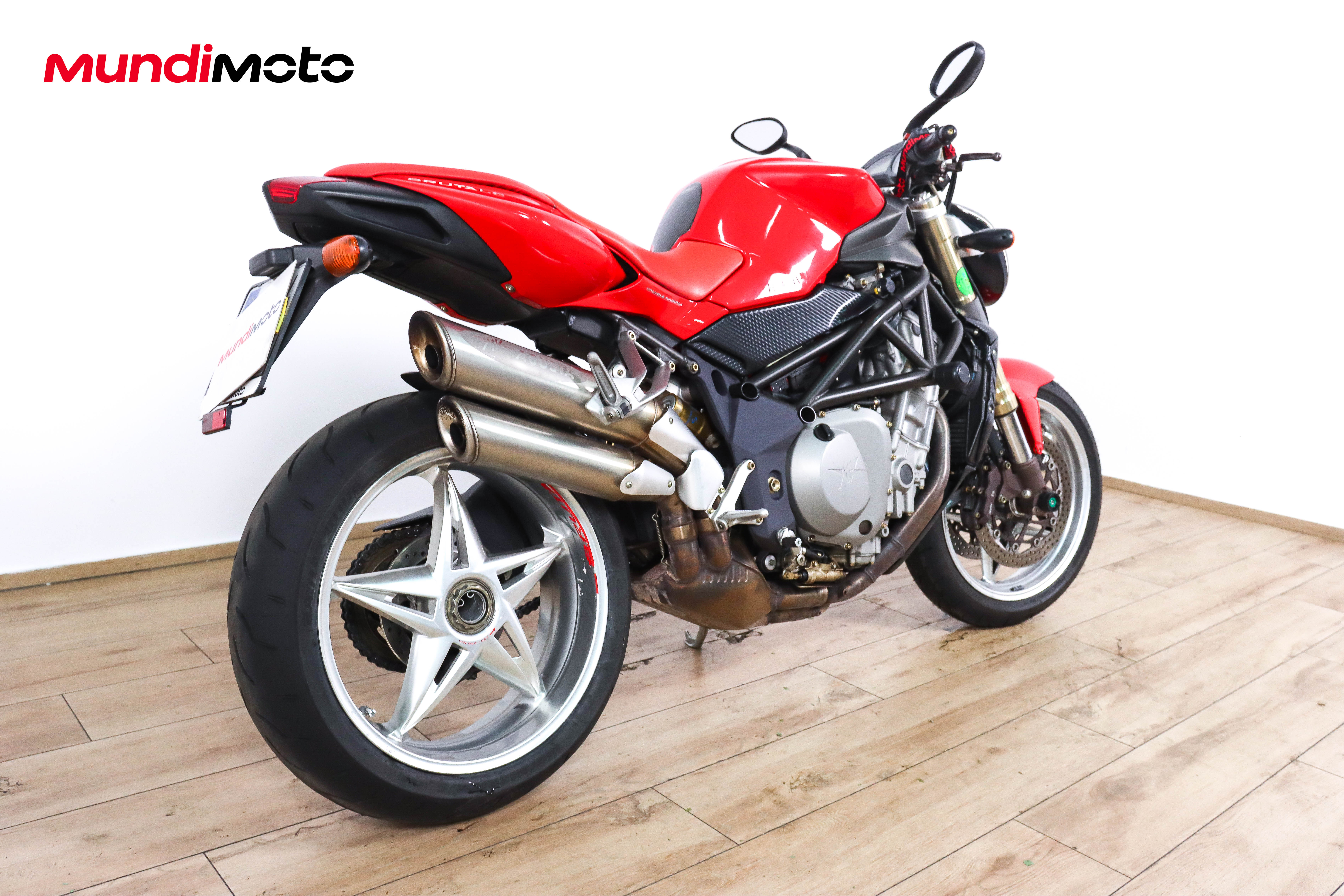 MV AGUSTA BRUTALE 750SMV AGUSTA2 MV AGUSTA BRUTALE 750SMV AGUSTA2