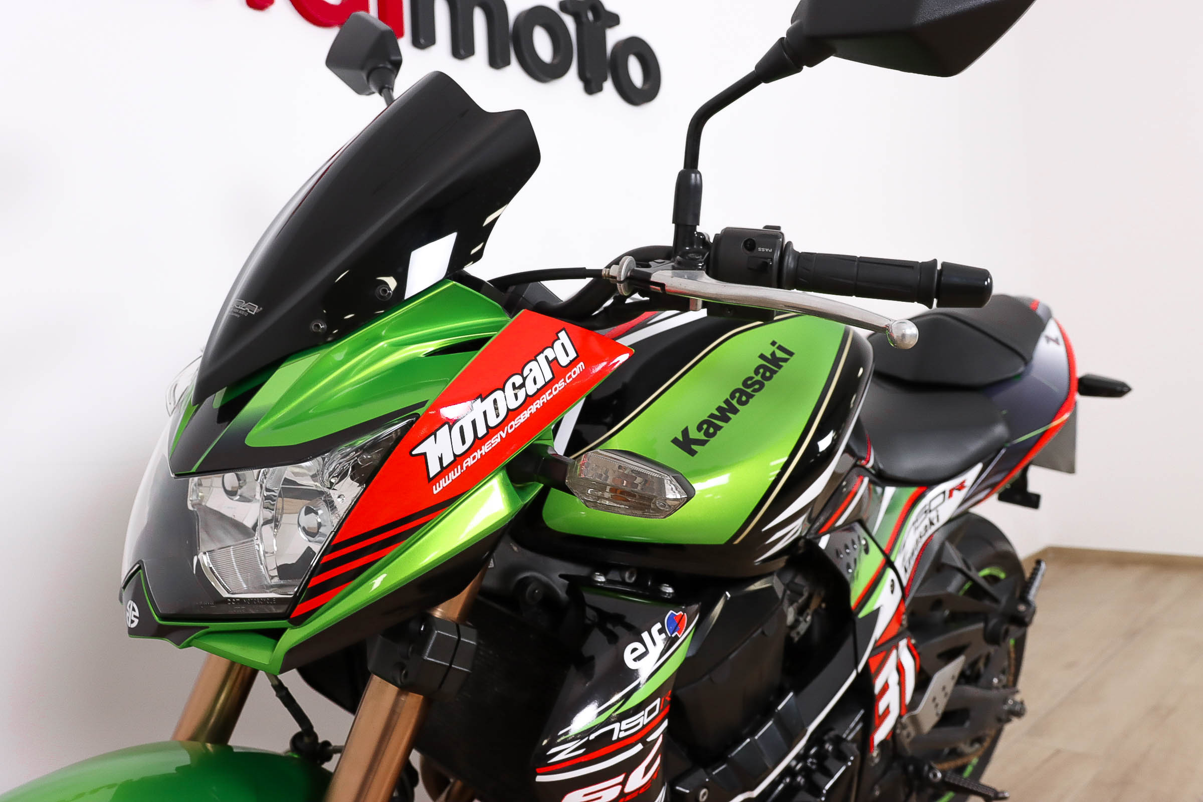 KAWASAKI Z 750RKAWASAKI10 KAWASAKI Z 750RKAWASAKI10