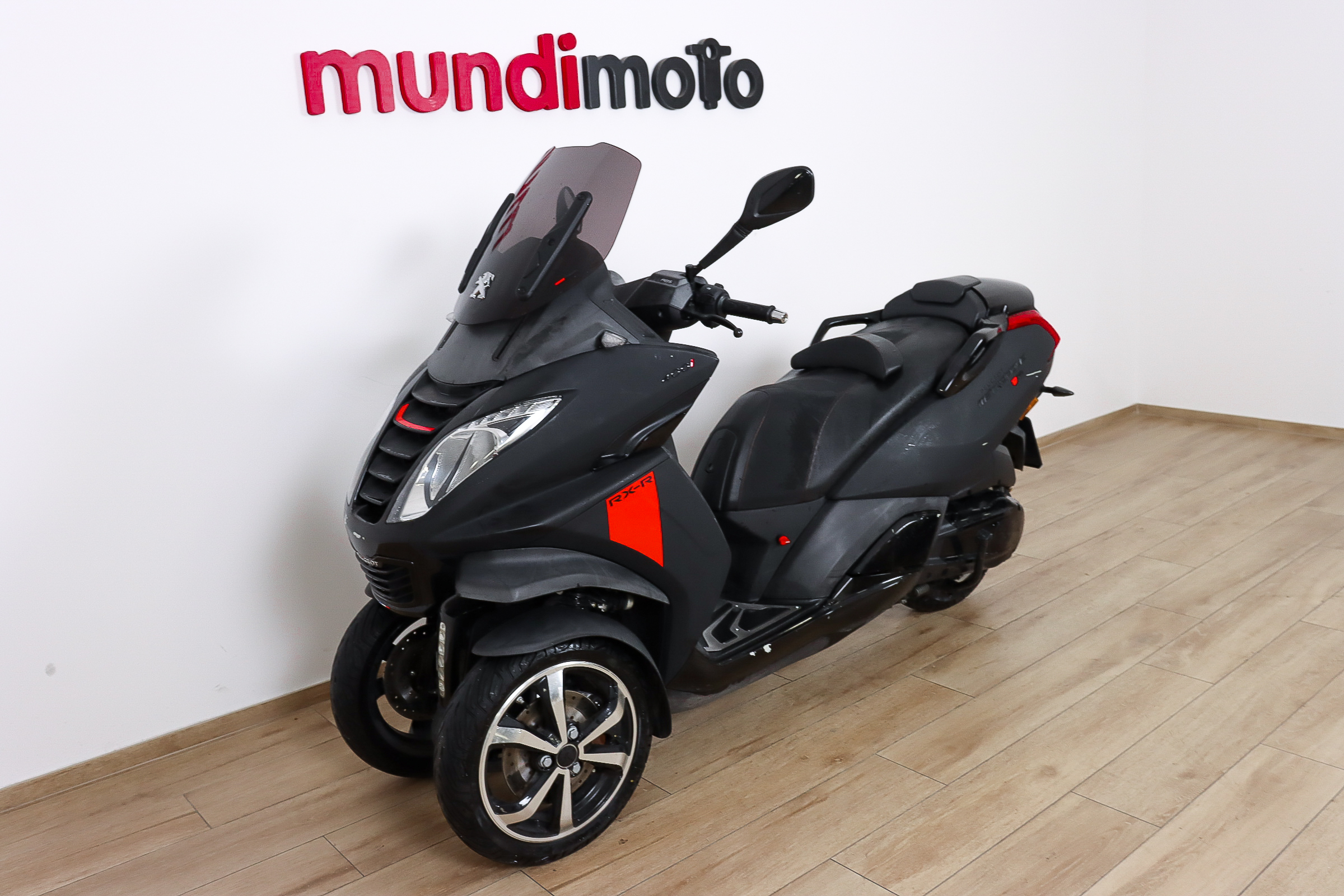 PEUGEOT Metropolis 400 RX-R promoPEUGEOT7 PEUGEOT Metropolis 400 RX-R promoPEUGEOT7