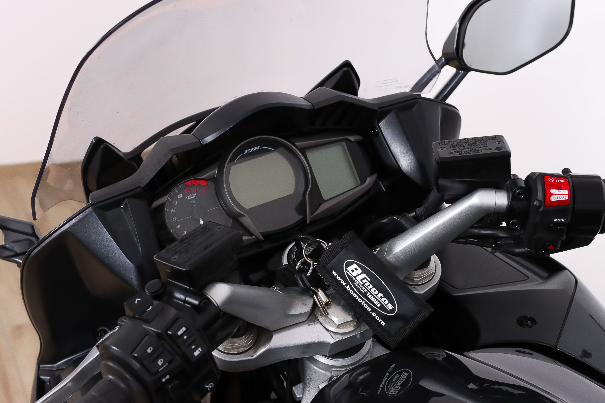 YAMAHA FJR 1300 AYAMAHA11 YAMAHA FJR 1300 AYAMAHA11
