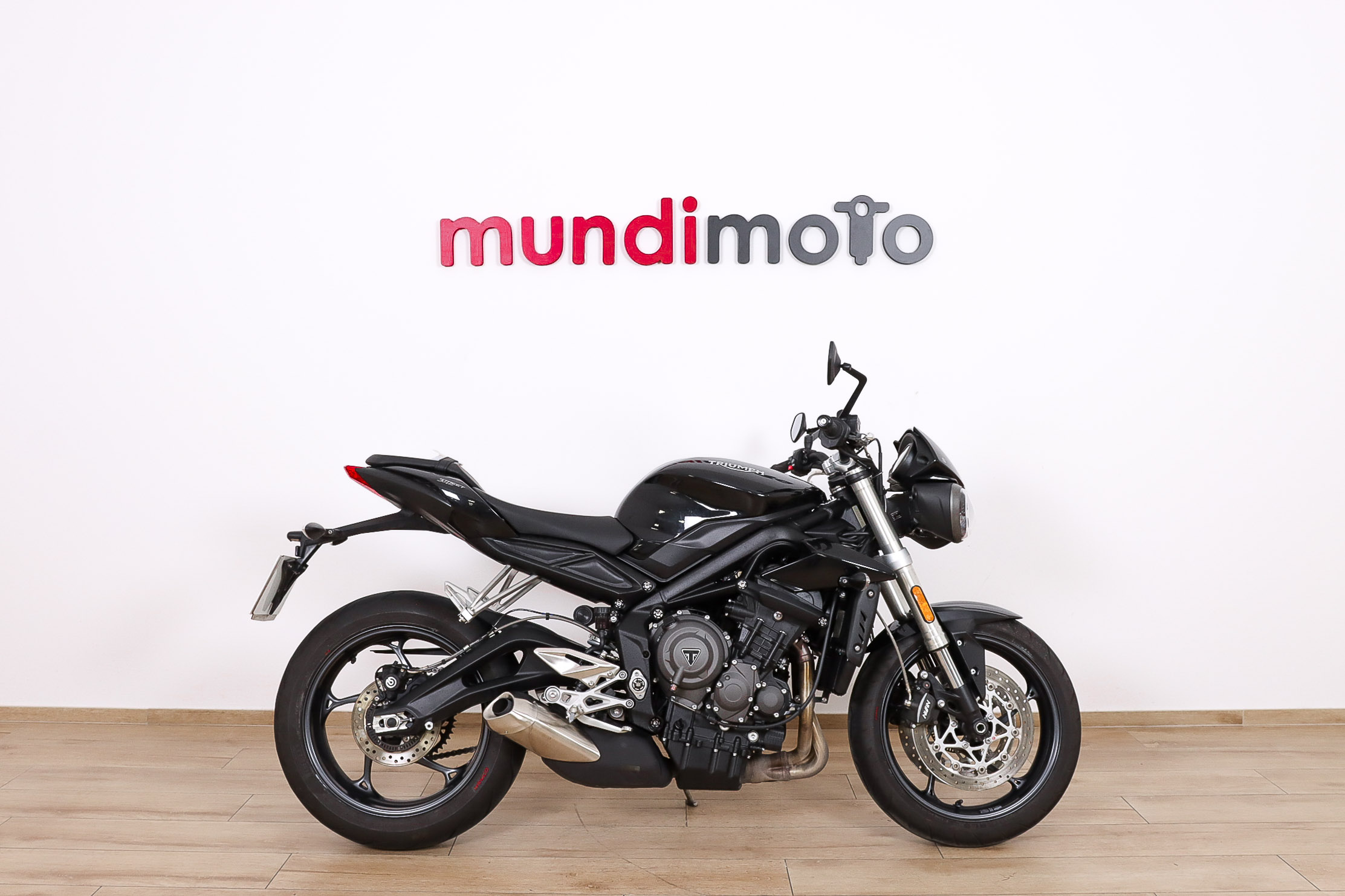 TRIUMPH STREET TRIPLE S 660TRIUMPH0 TRIUMPH STREET TRIPLE S 660TRIUMPH0