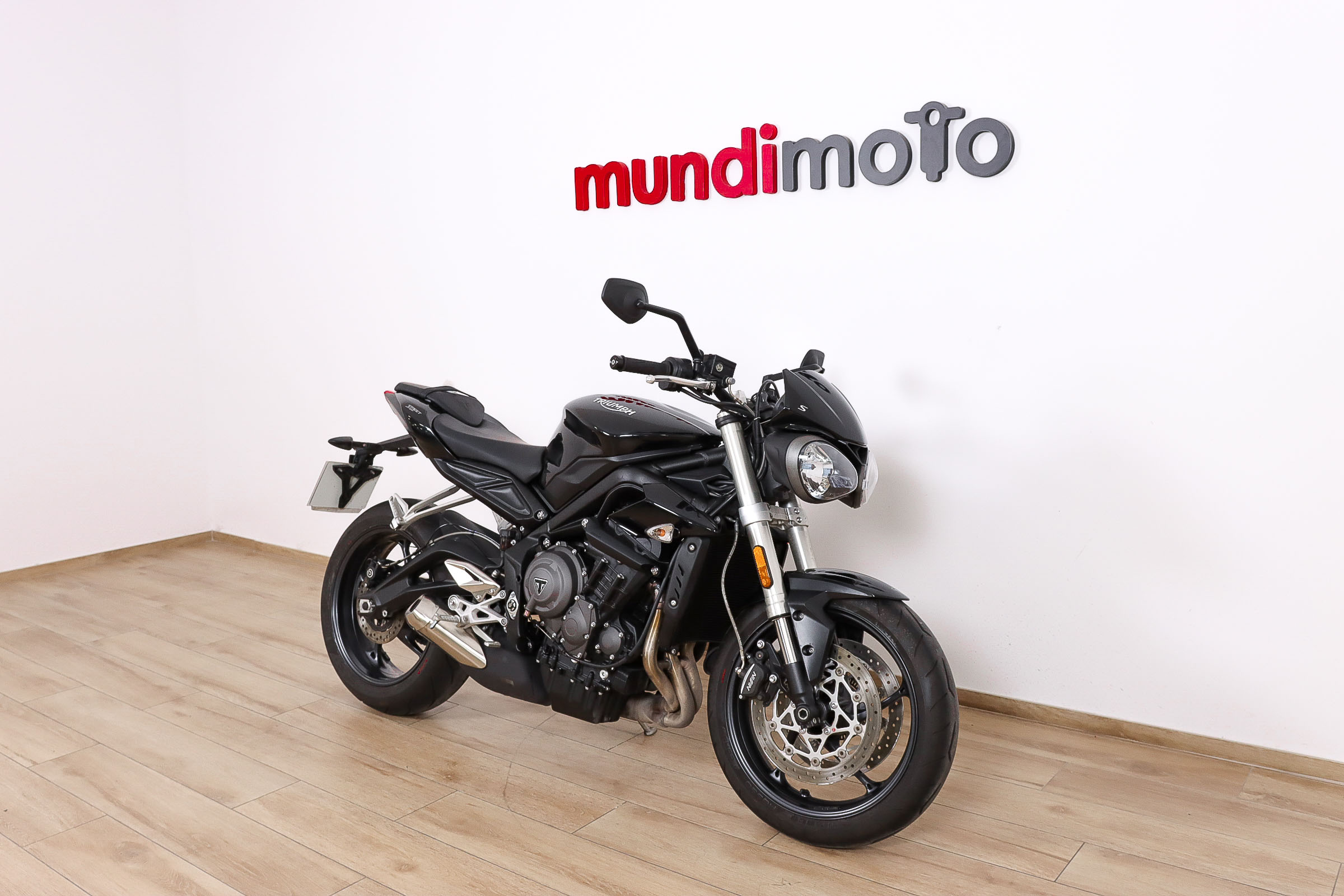 TRIUMPH STREET TRIPLE S 660TRIUMPH1 TRIUMPH STREET TRIPLE S 660TRIUMPH1