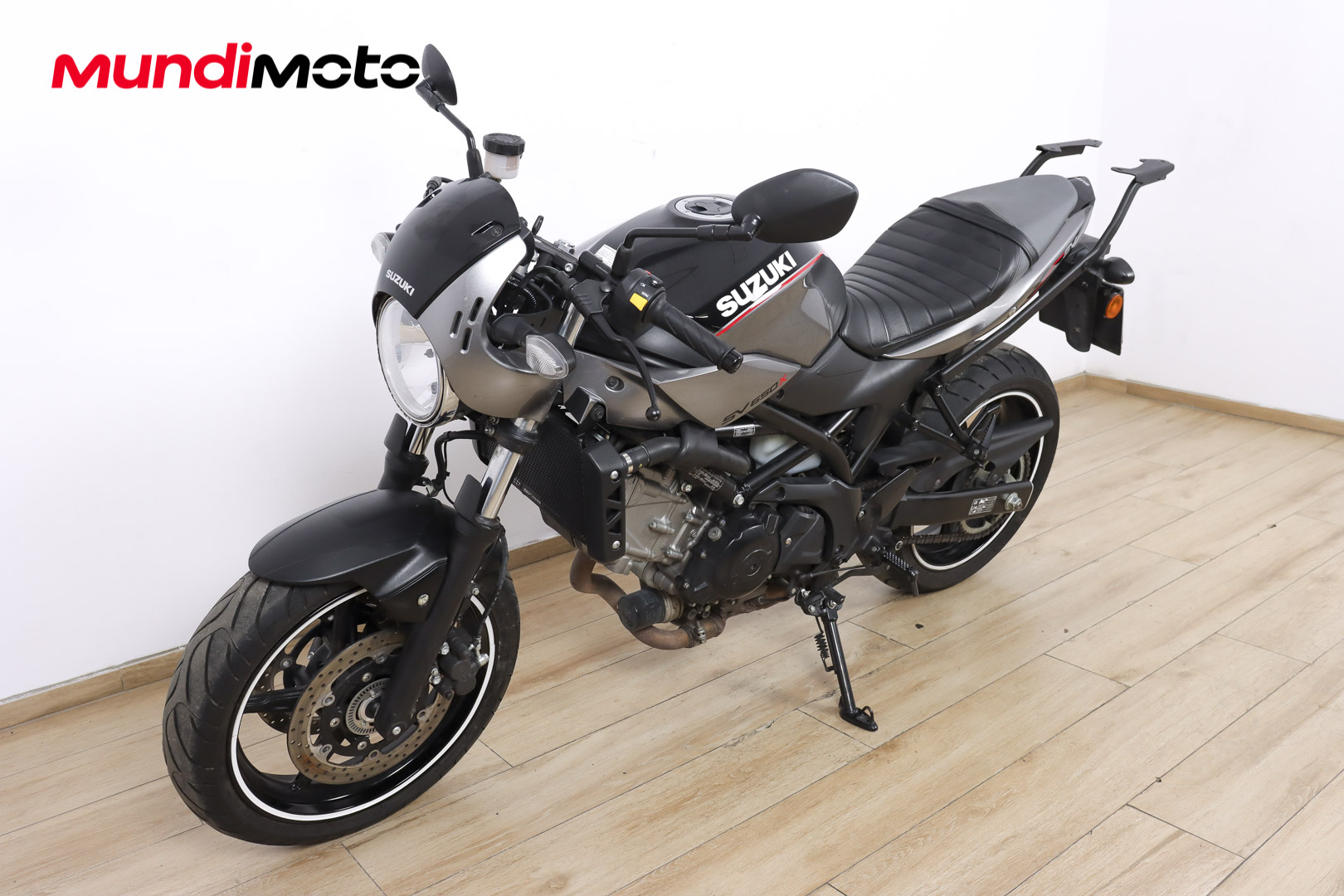 SUZUKI SV 650SUZUKI8 SUZUKI SV 650SUZUKI8