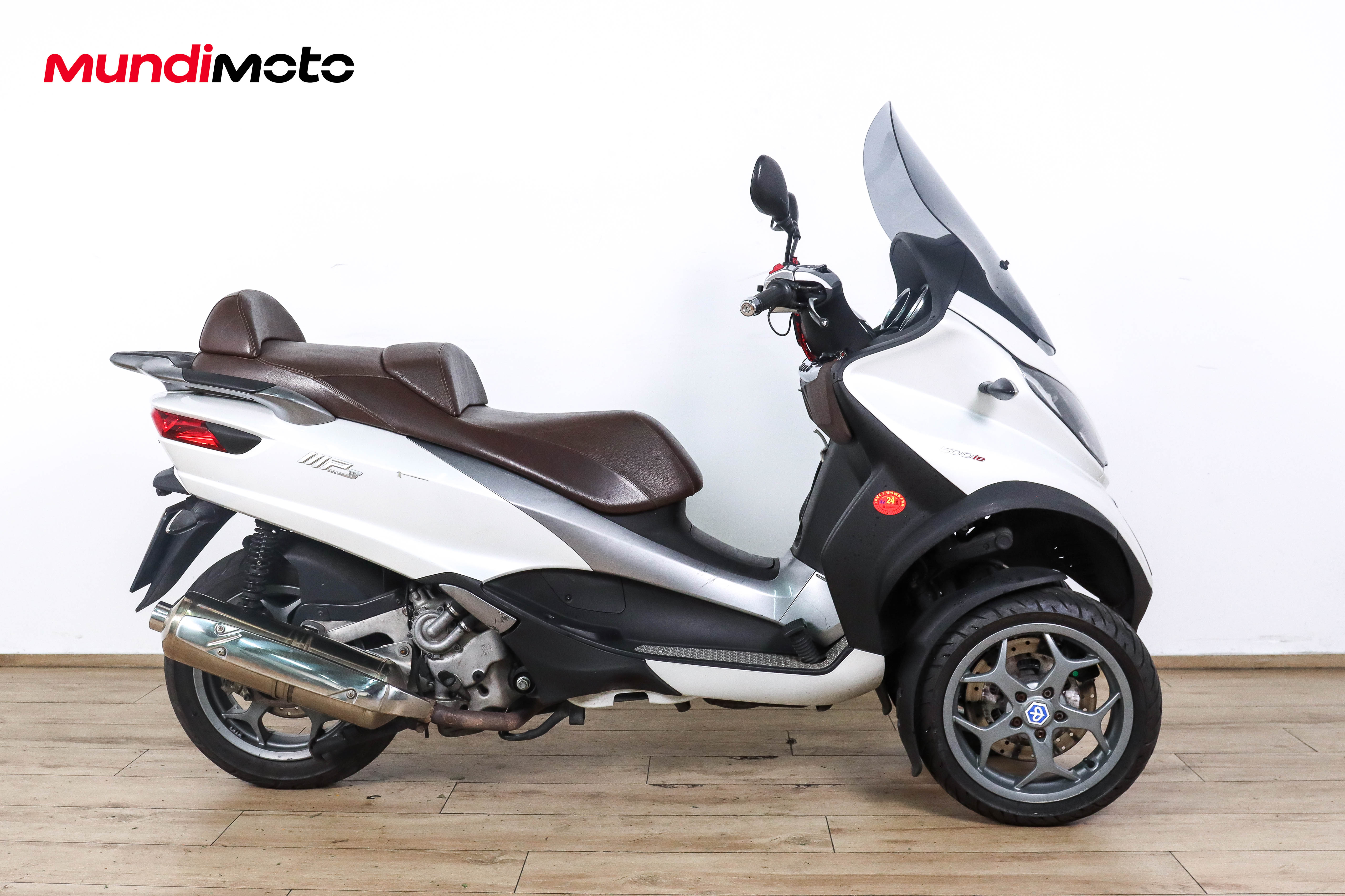 PIAGGIO MP3 500 Business promoPIAGGIO0 PIAGGIO MP3 500 Business promoPIAGGIO0