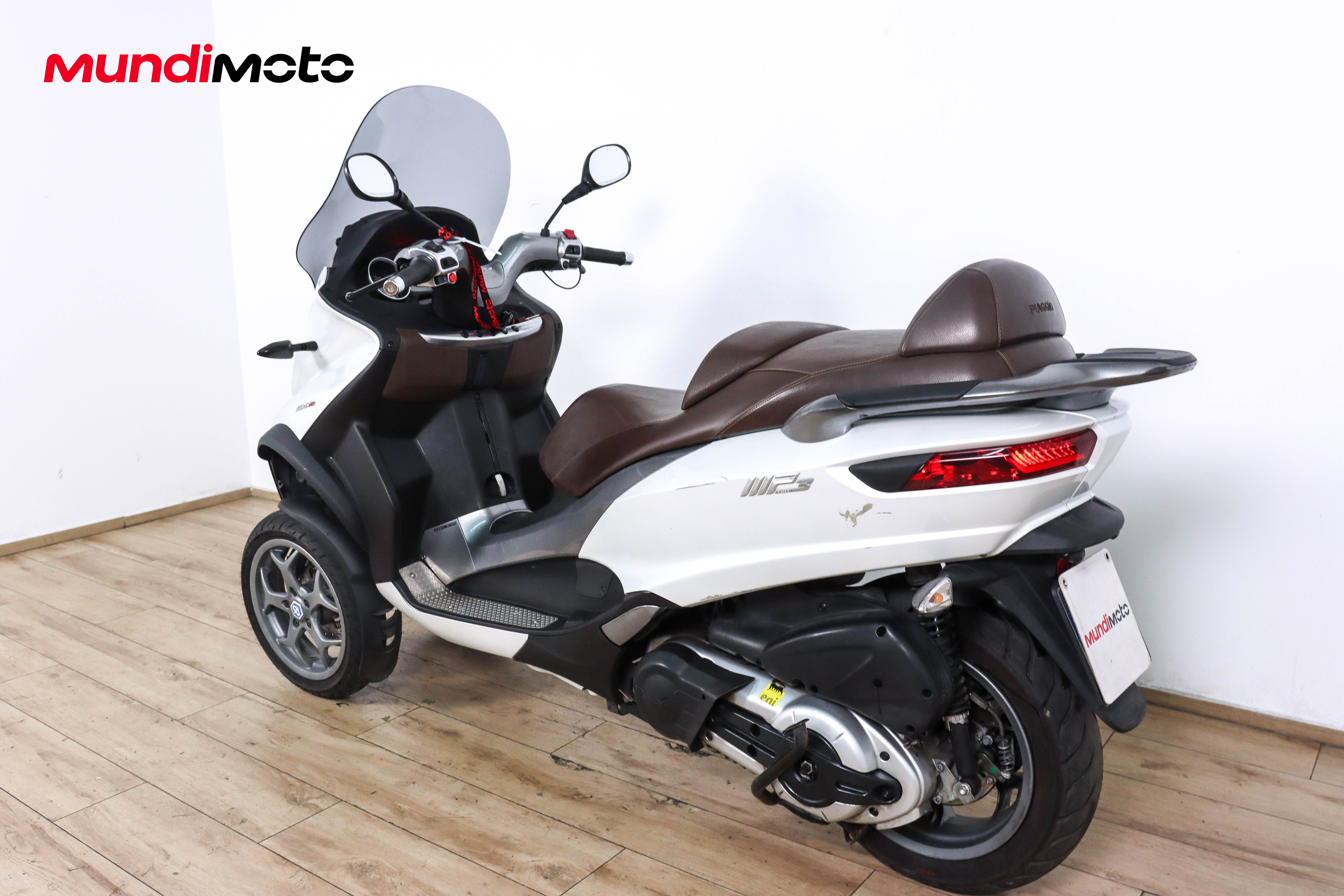 PIAGGIO MP3 500 Business promoPIAGGIO8 PIAGGIO MP3 500 Business promoPIAGGIO8