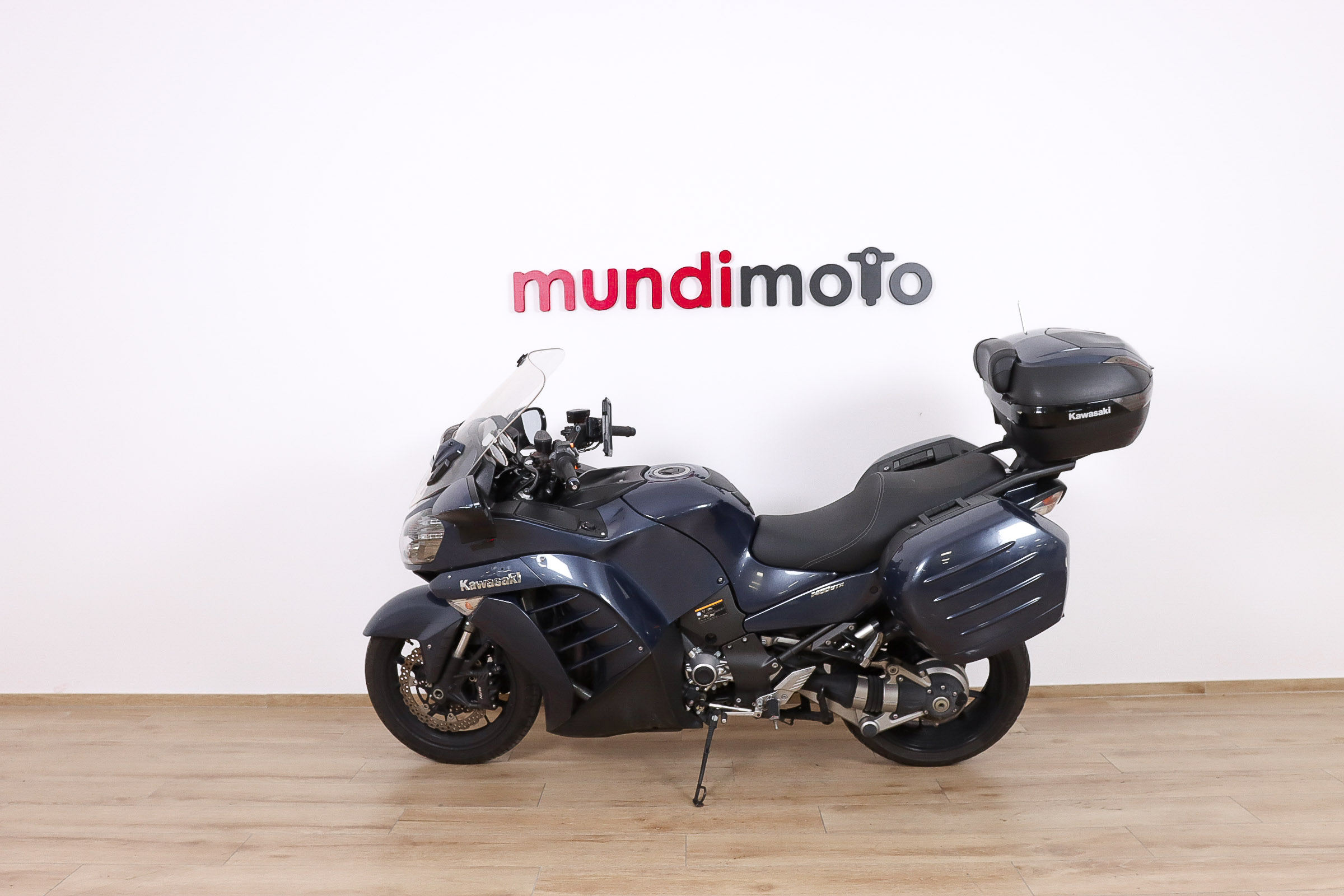KAWASAKI GTR 1400 promoKAWASAKI6 KAWASAKI GTR 1400 promoKAWASAKI6