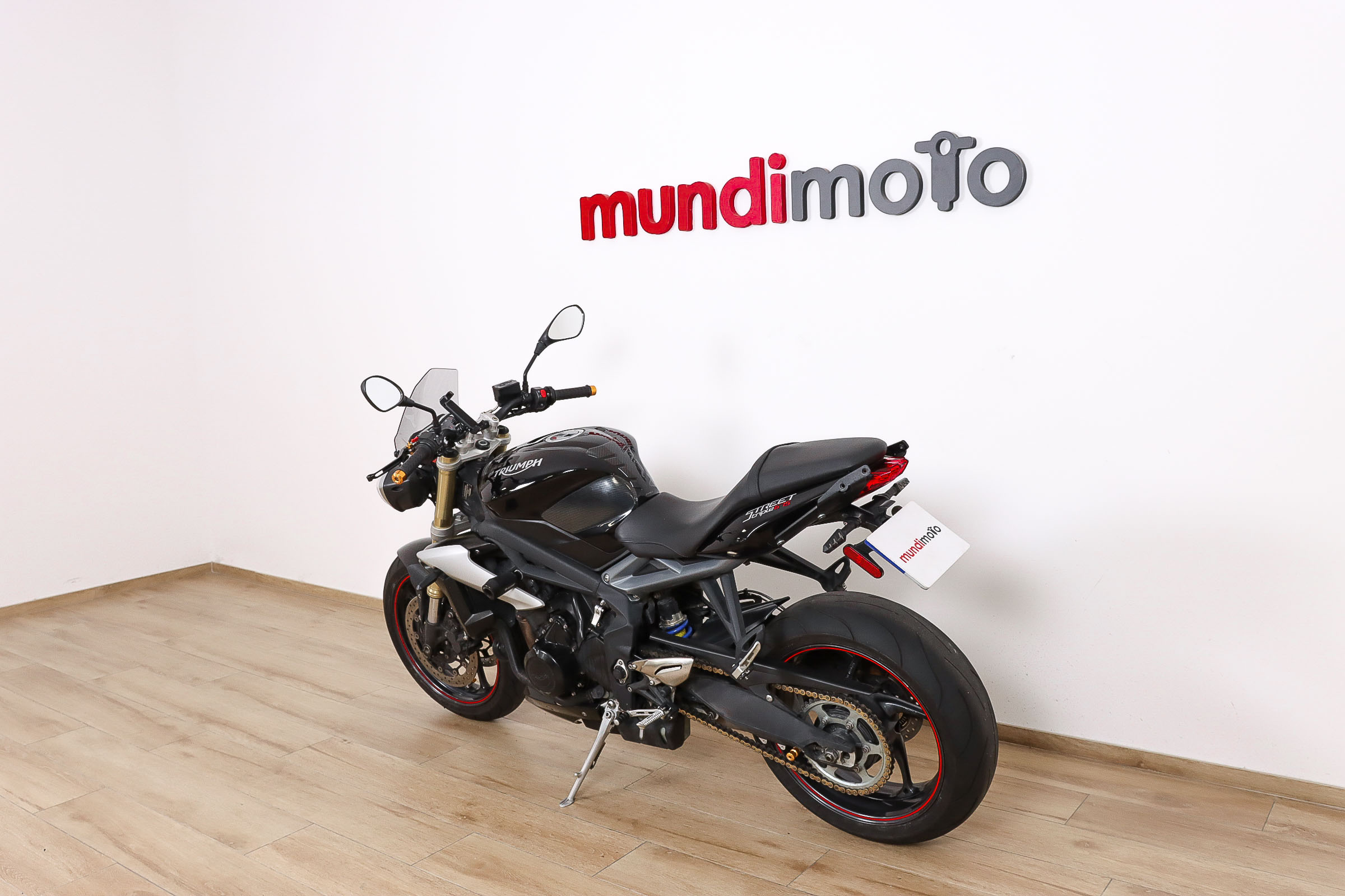 TRIUMPH STREET TRIPLETRIUMPH6 TRIUMPH STREET TRIPLETRIUMPH6