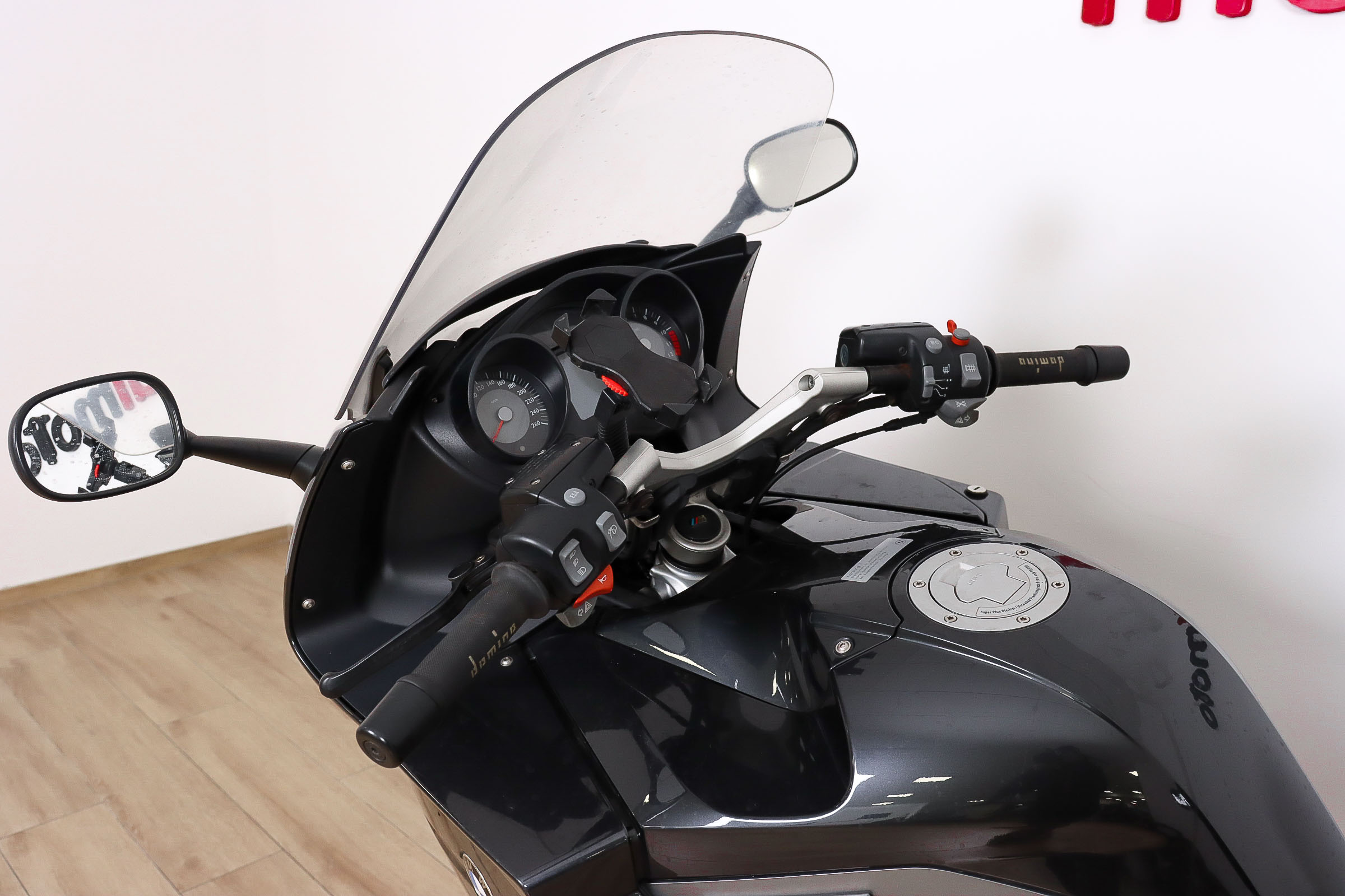 BMW K 1200 GTBMW10 BMW K 1200 GTBMW10