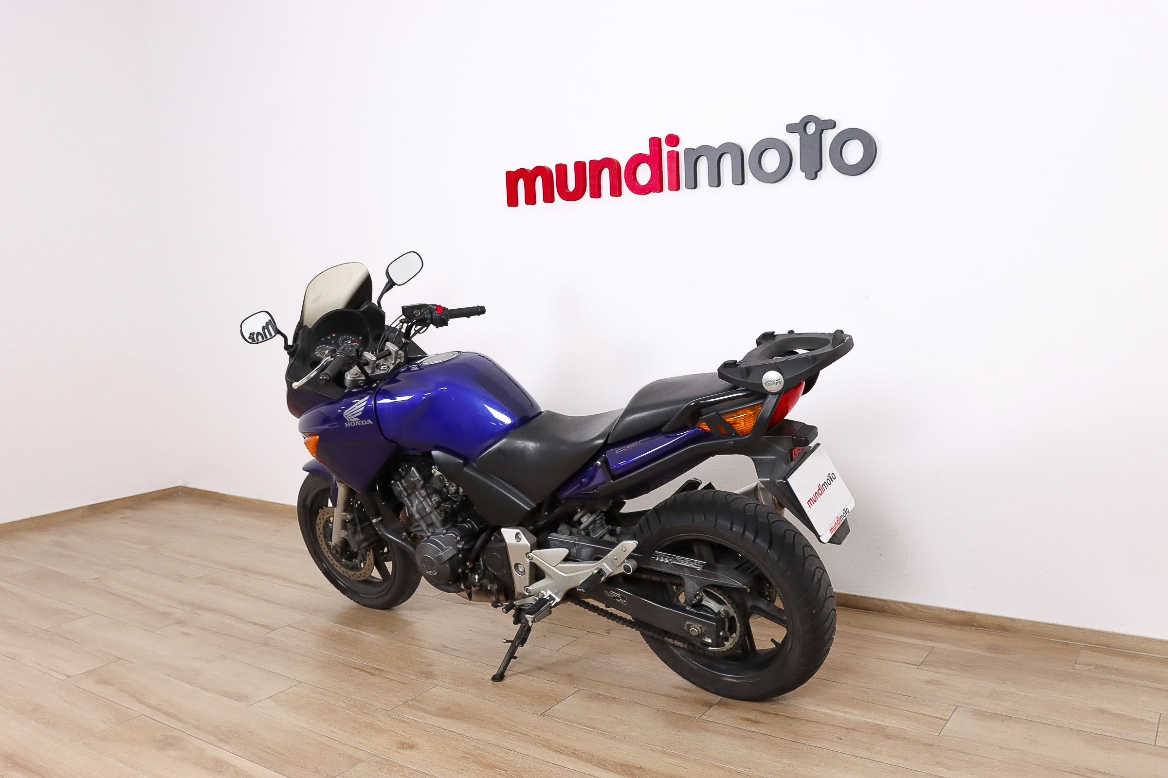 HONDA CBF 600SHONDA7 HONDA CBF 600SHONDA7