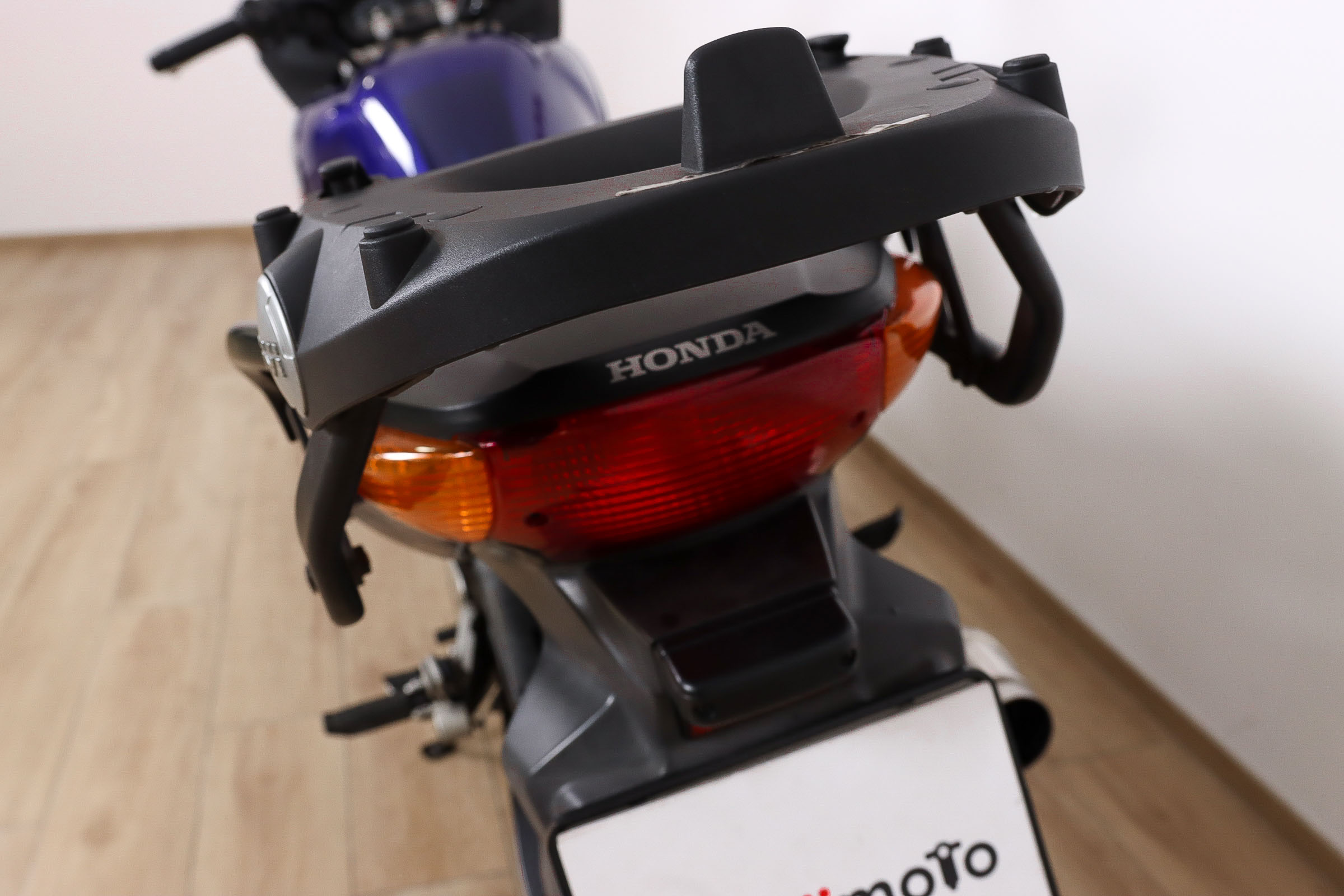 HONDA CBF 600SHONDA9 HONDA CBF 600SHONDA9