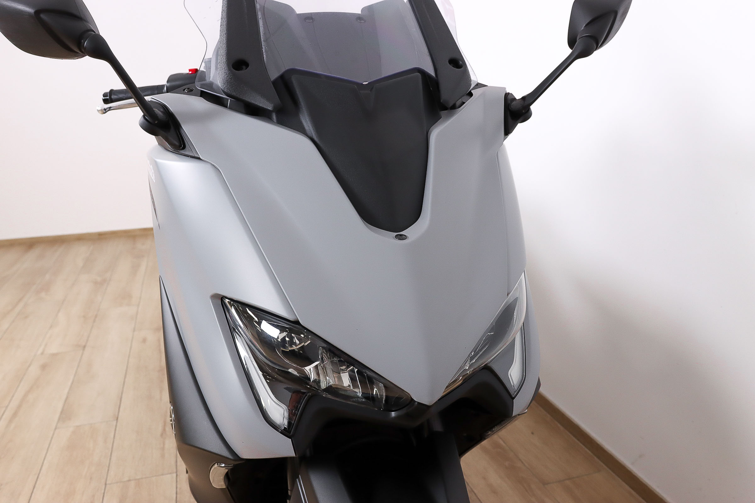 YAMAHA TMAX 560 ABSYAMAHA4 YAMAHA TMAX 560 ABSYAMAHA4
