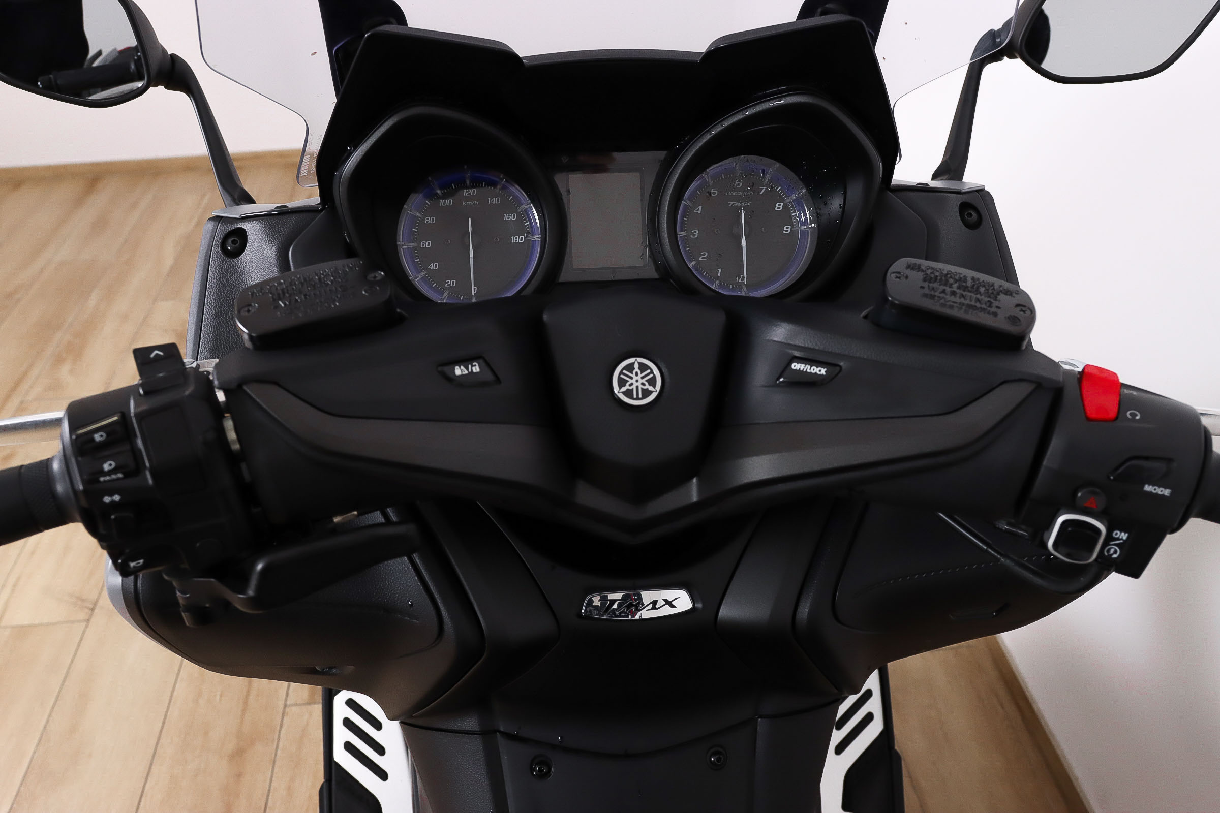 YAMAHA TMAX 560 ABSYAMAHA10 YAMAHA TMAX 560 ABSYAMAHA10
