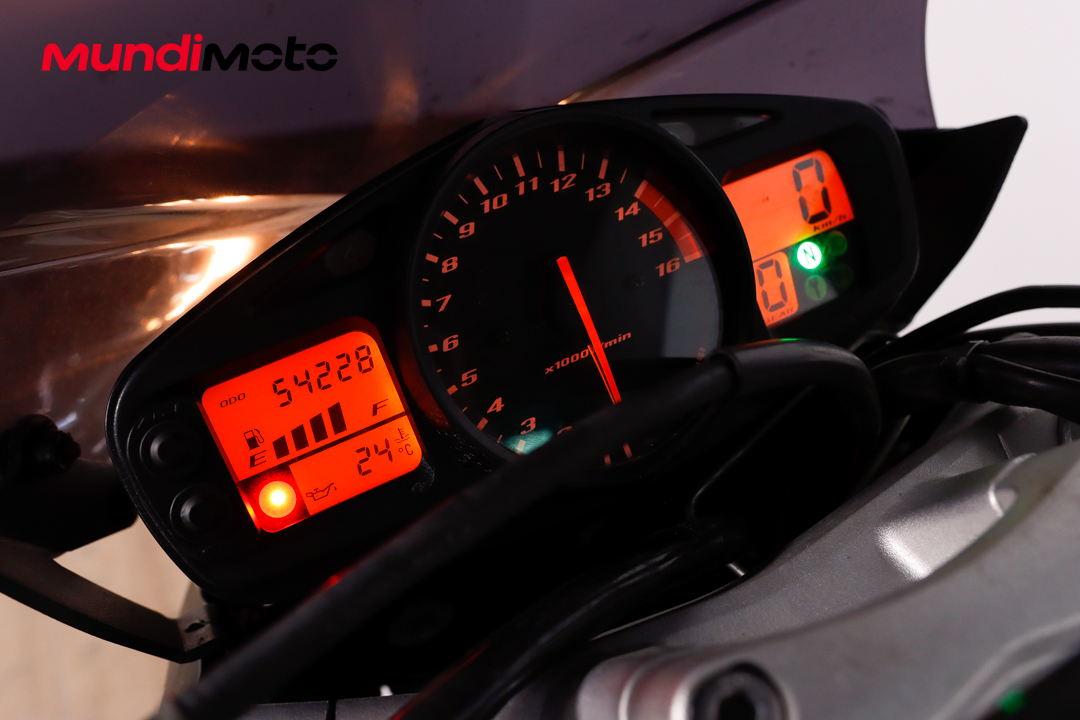 SUZUKI GSR 600SUZUKI11 SUZUKI GSR 600SUZUKI11