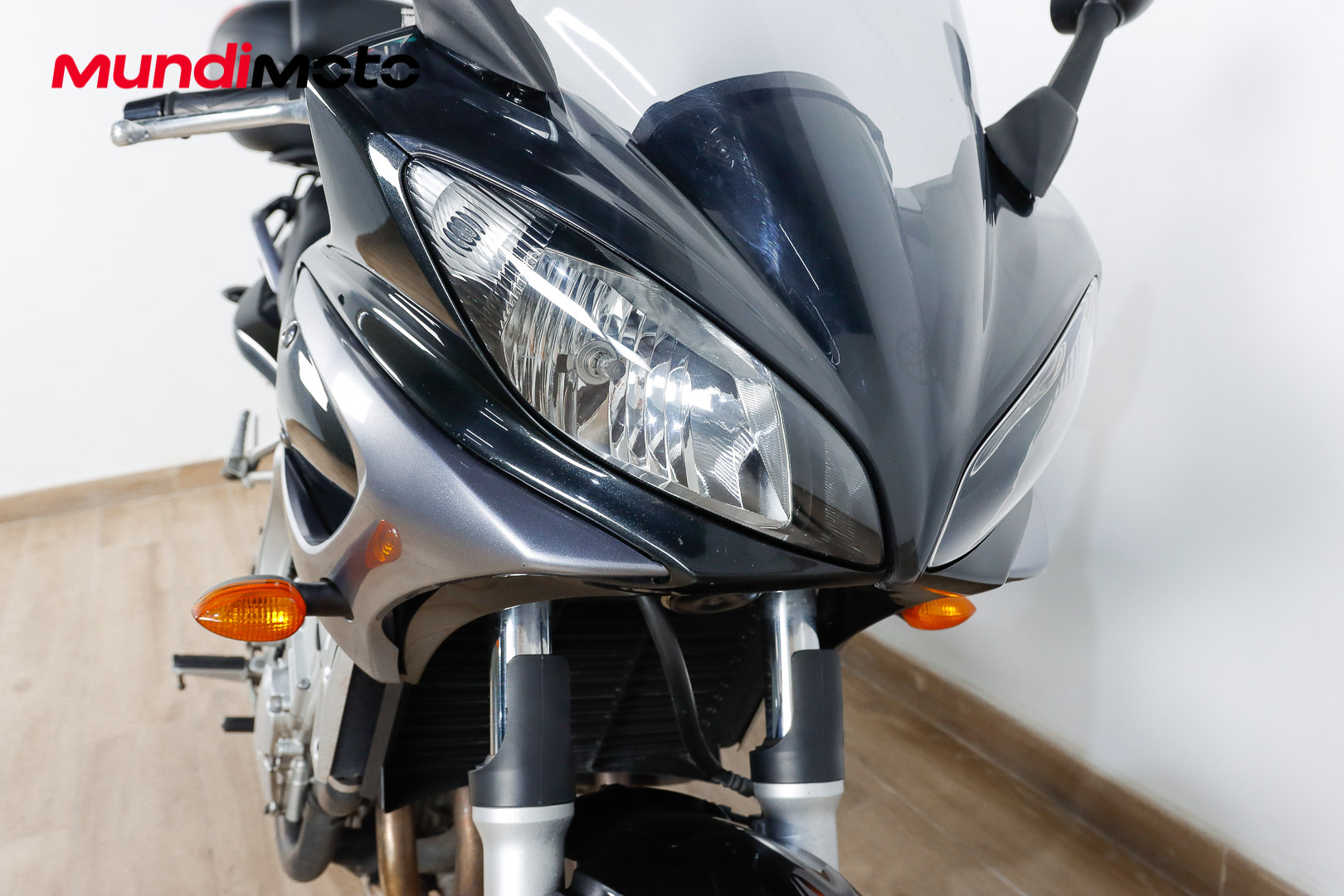 YAMAHA FZ6 SYAMAHA4 YAMAHA FZ6 SYAMAHA4
