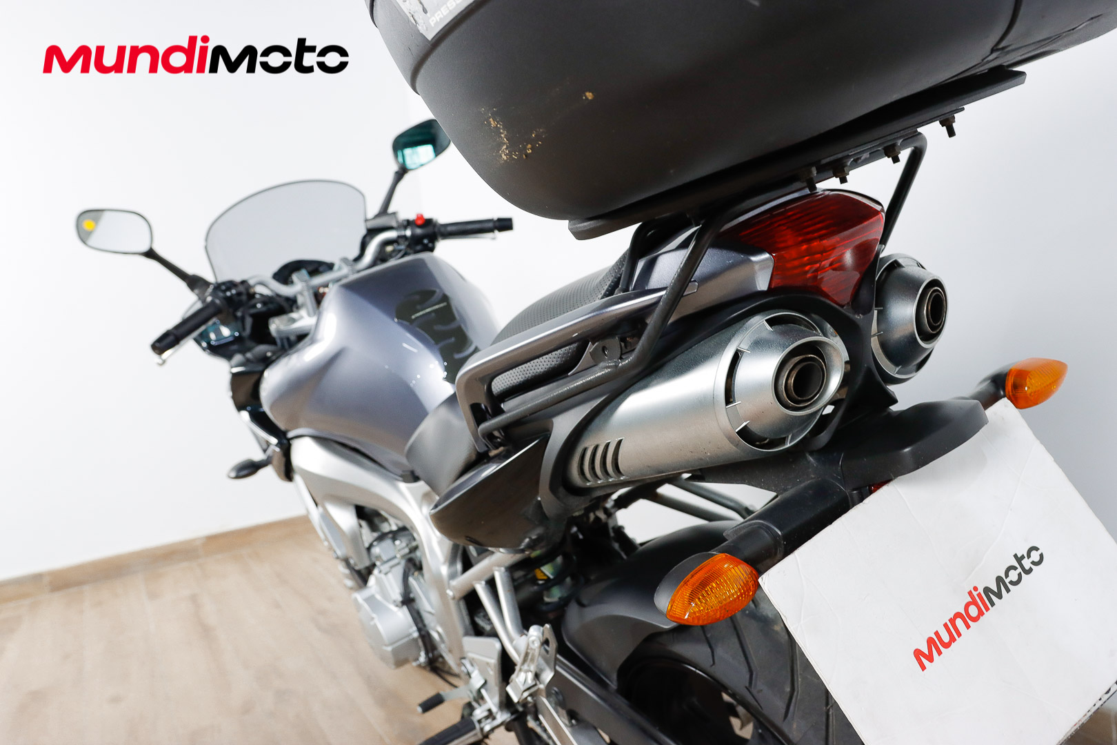 YAMAHA FZ6 SYAMAHA9 YAMAHA FZ6 SYAMAHA9