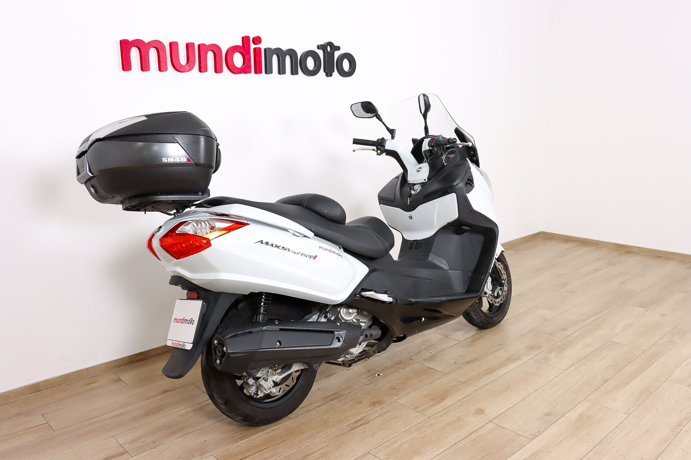 SYM Maxsym 600i ABSSYM1 SYM Maxsym 600i ABSSYM1