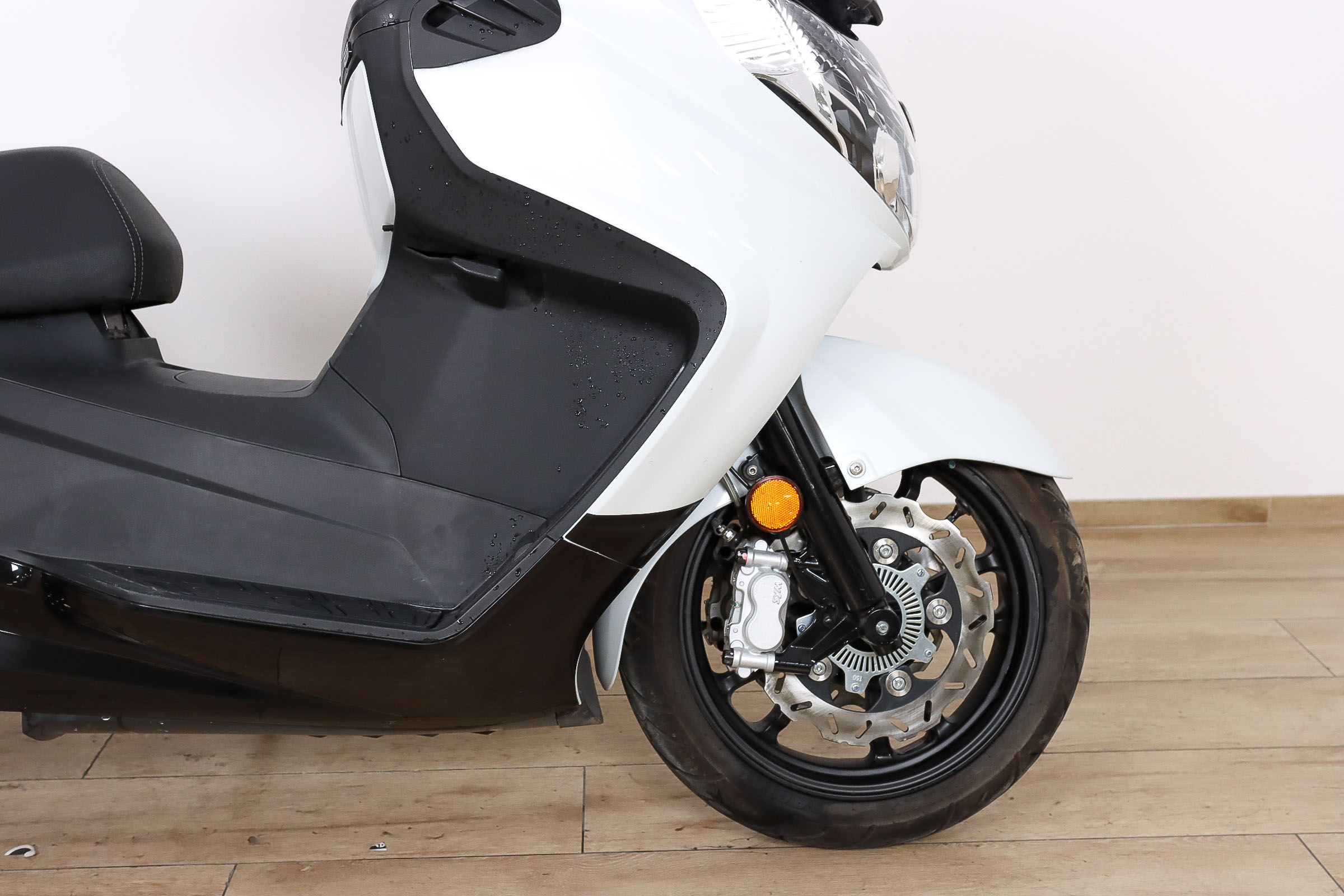 SYM Maxsym 600i ABSSYM3 SYM Maxsym 600i ABSSYM3