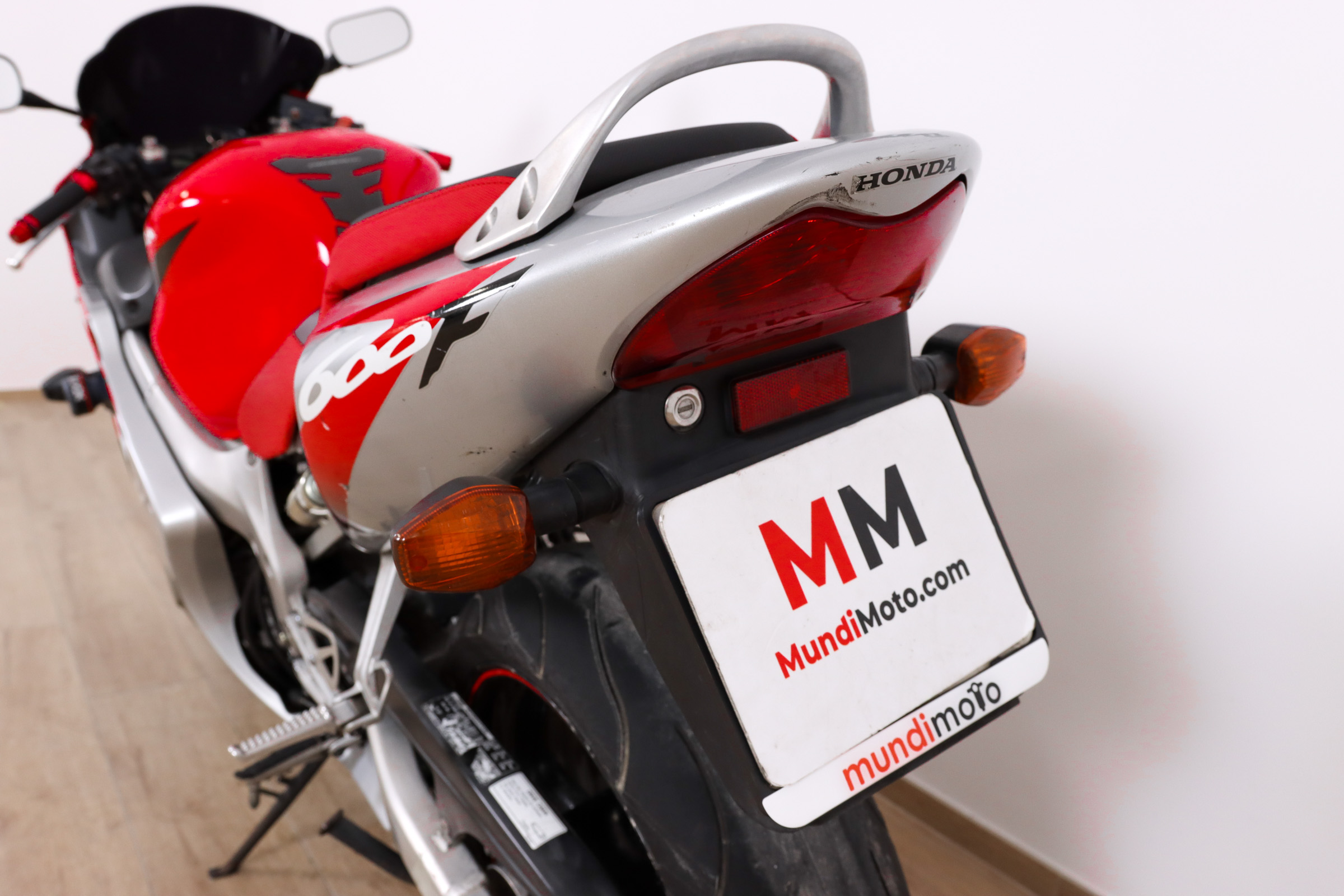 HONDA CBR 600F promoHONDA4 HONDA CBR 600F promoHONDA4