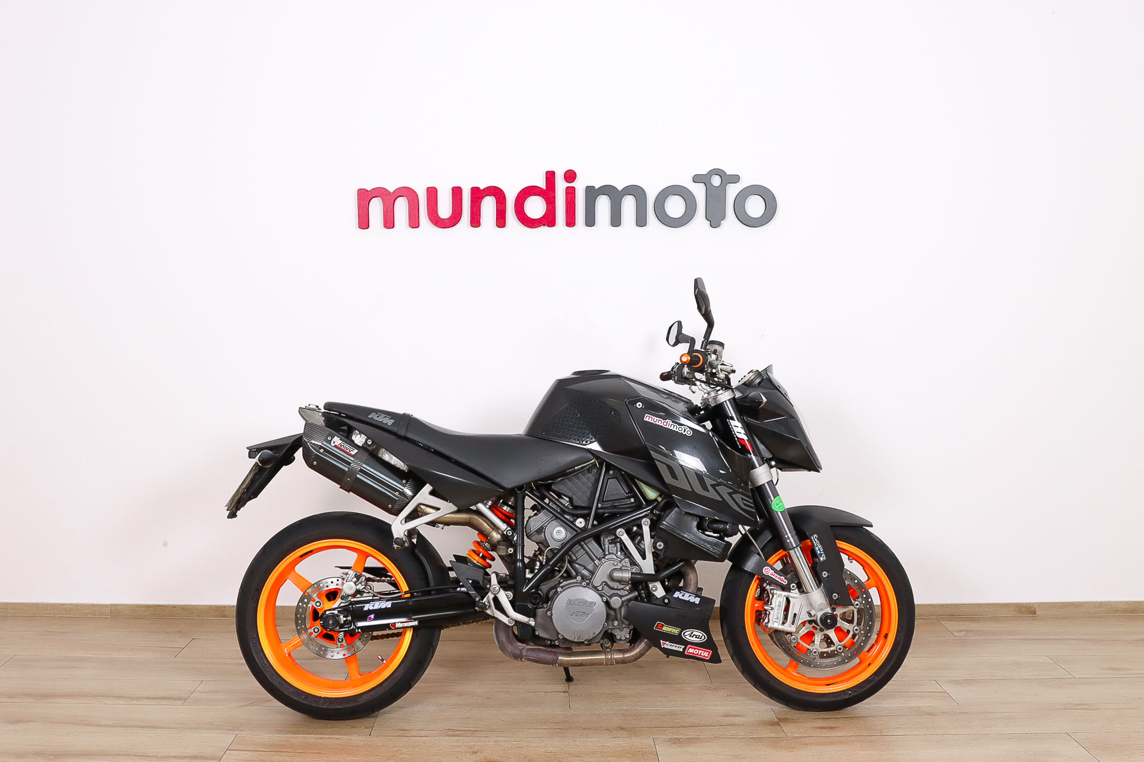 KTM 990 SUPER DUKEKTM0 KTM 990 SUPER DUKEKTM0