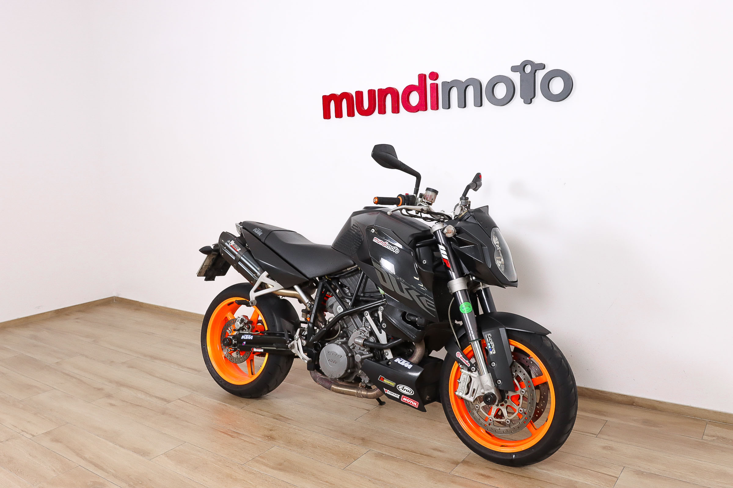 KTM 990 SUPER DUKEKTM1 KTM 990 SUPER DUKEKTM1