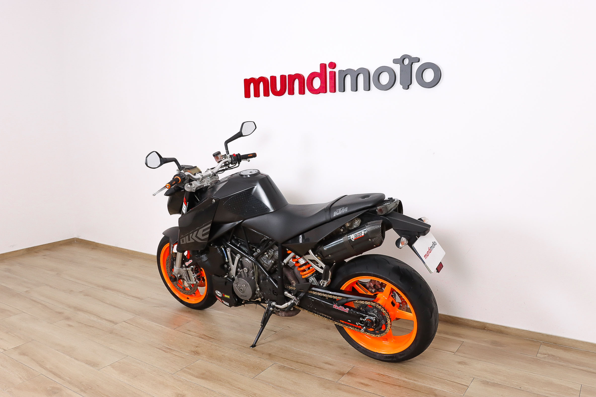 KTM 990 SUPER DUKEKTM6 KTM 990 SUPER DUKEKTM6