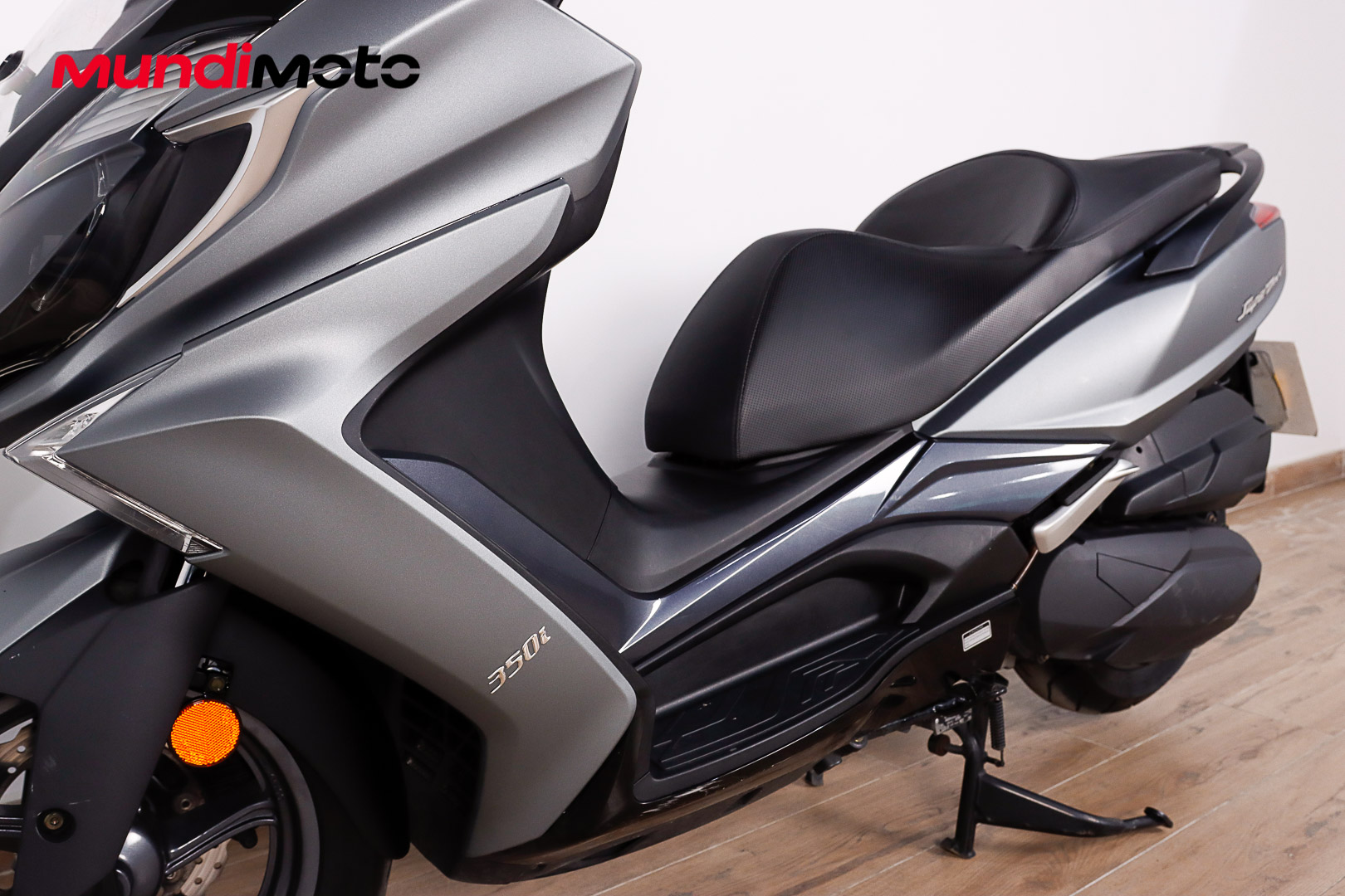 KYMCO Super Dink 350iKYMCO8 KYMCO Super Dink 350iKYMCO8