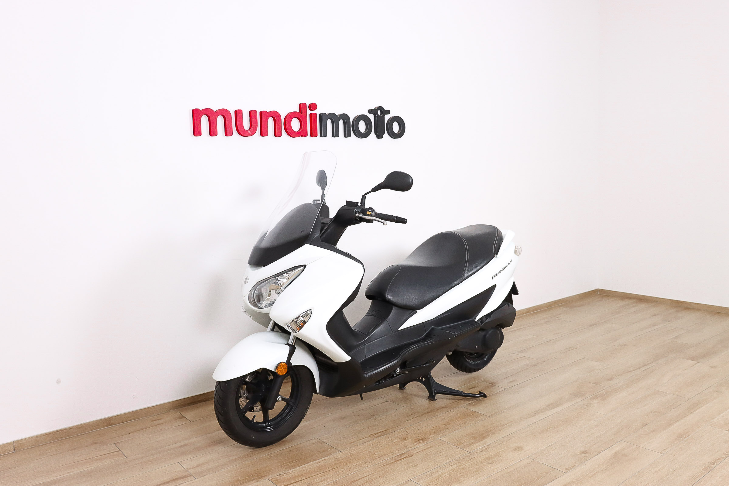 SUZUKI BURGMAN 125 ABSSUZUKI8 SUZUKI BURGMAN 125 ABSSUZUKI8