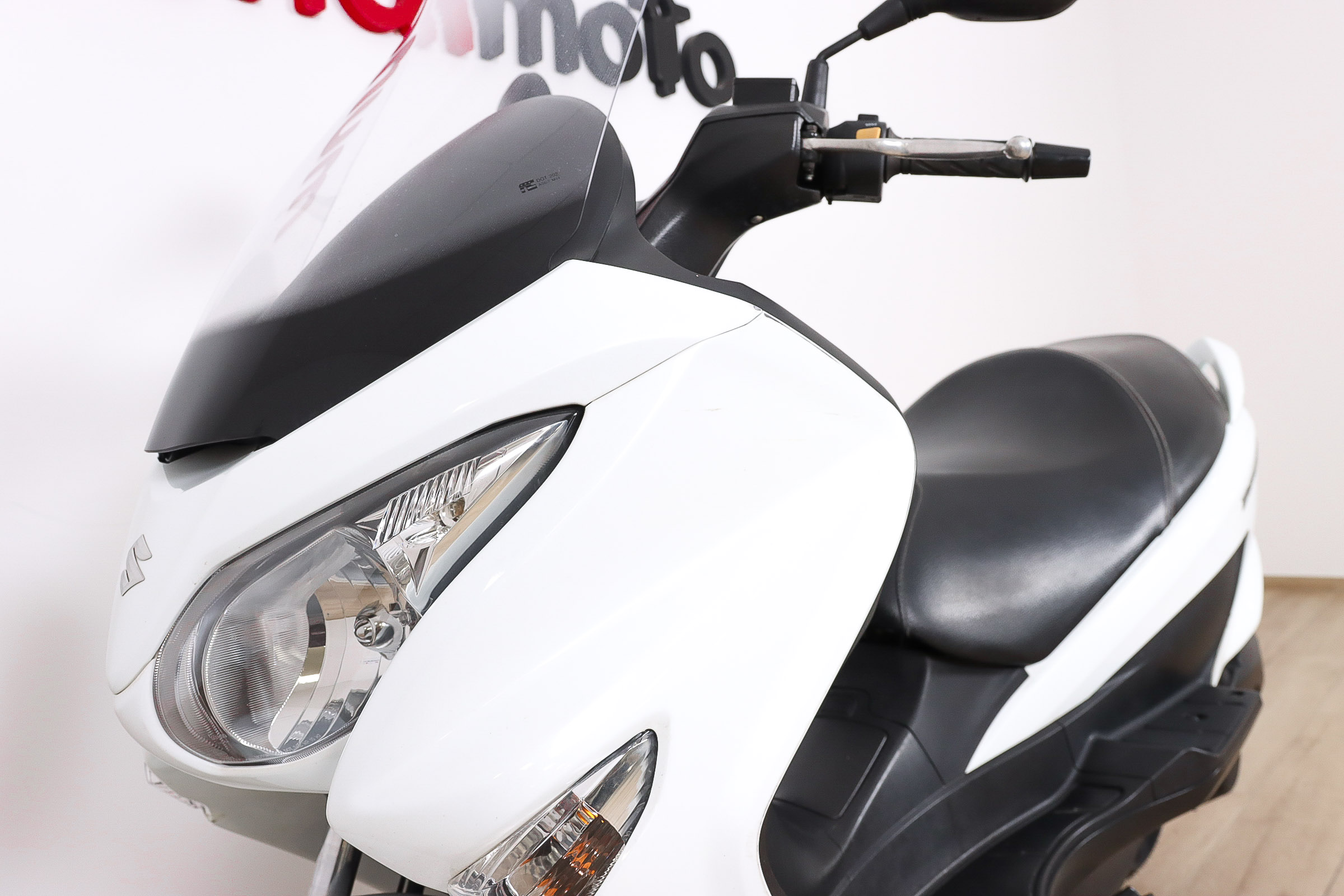 SUZUKI BURGMAN 125 ABSSUZUKI11 SUZUKI BURGMAN 125 ABSSUZUKI11