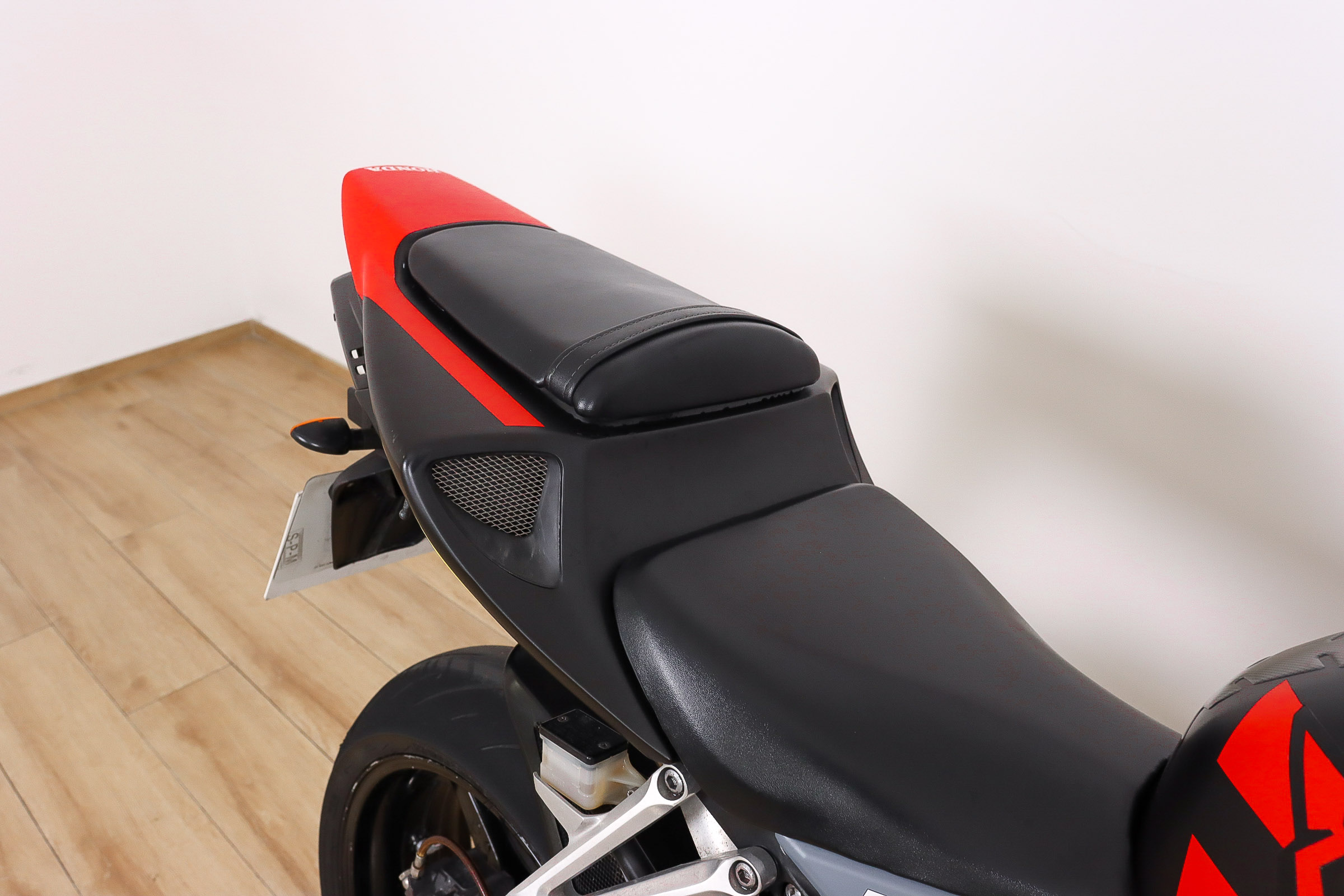 HONDA CBR 1000RR promoHONDA5 HONDA CBR 1000RR promoHONDA5