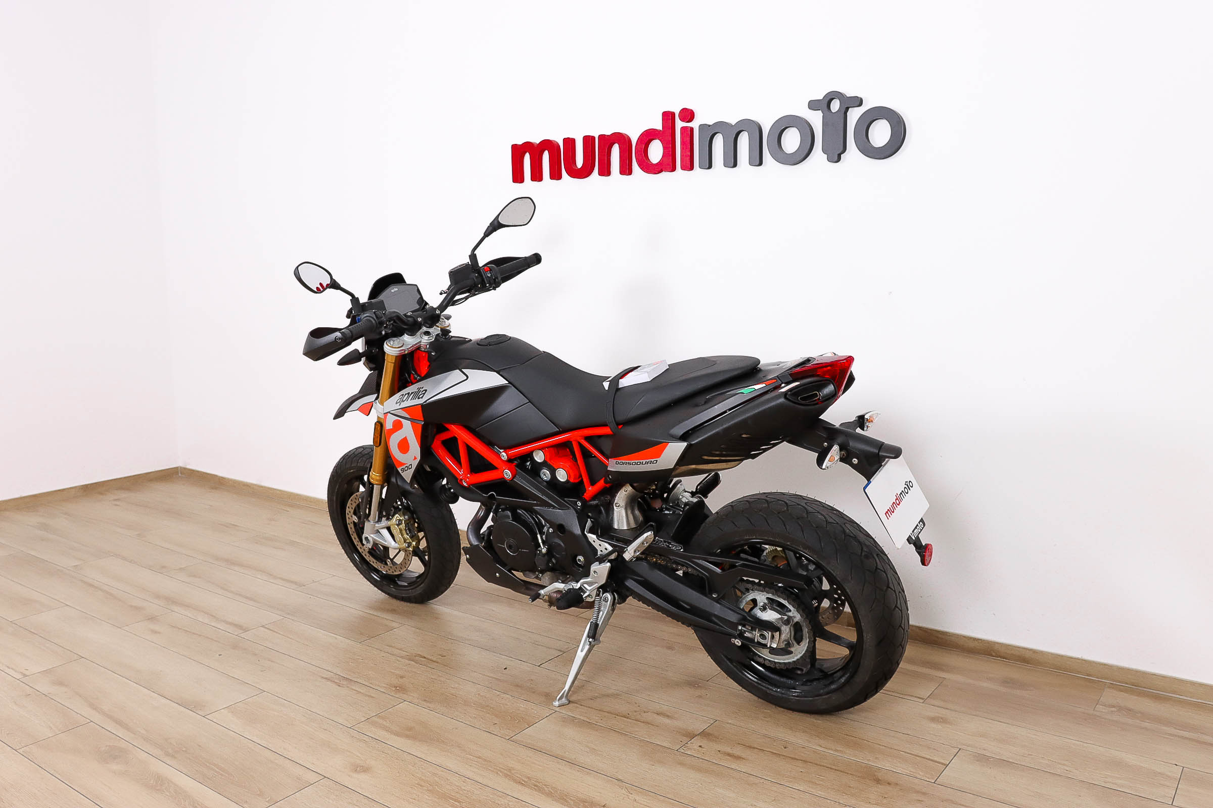 APRILIA Dorsoduro 900APRILIA10 APRILIA Dorsoduro 900APRILIA10