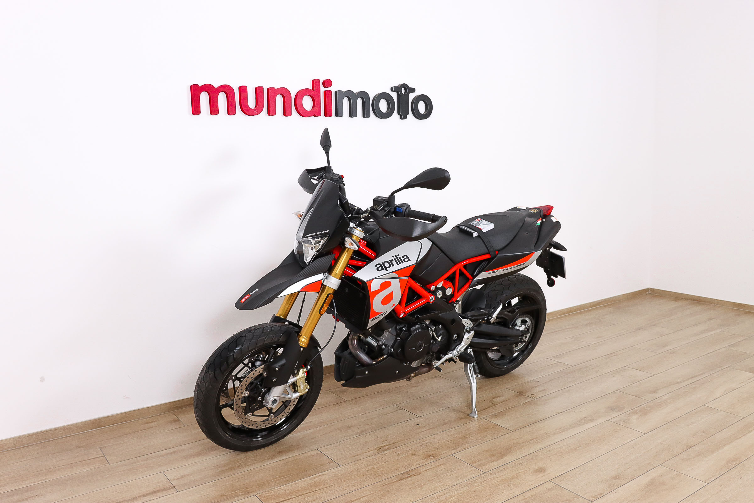 APRILIA Dorsoduro 900APRILIA11 APRILIA Dorsoduro 900APRILIA11