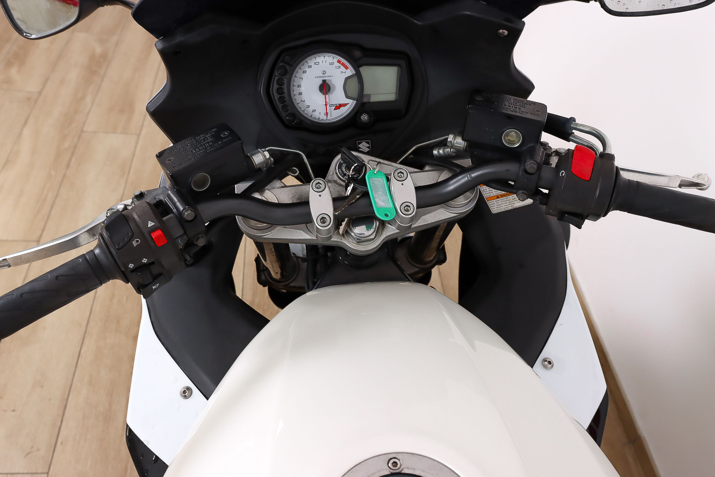 SUZUKI GSX 650 FSUZUKI11 SUZUKI GSX 650 FSUZUKI11