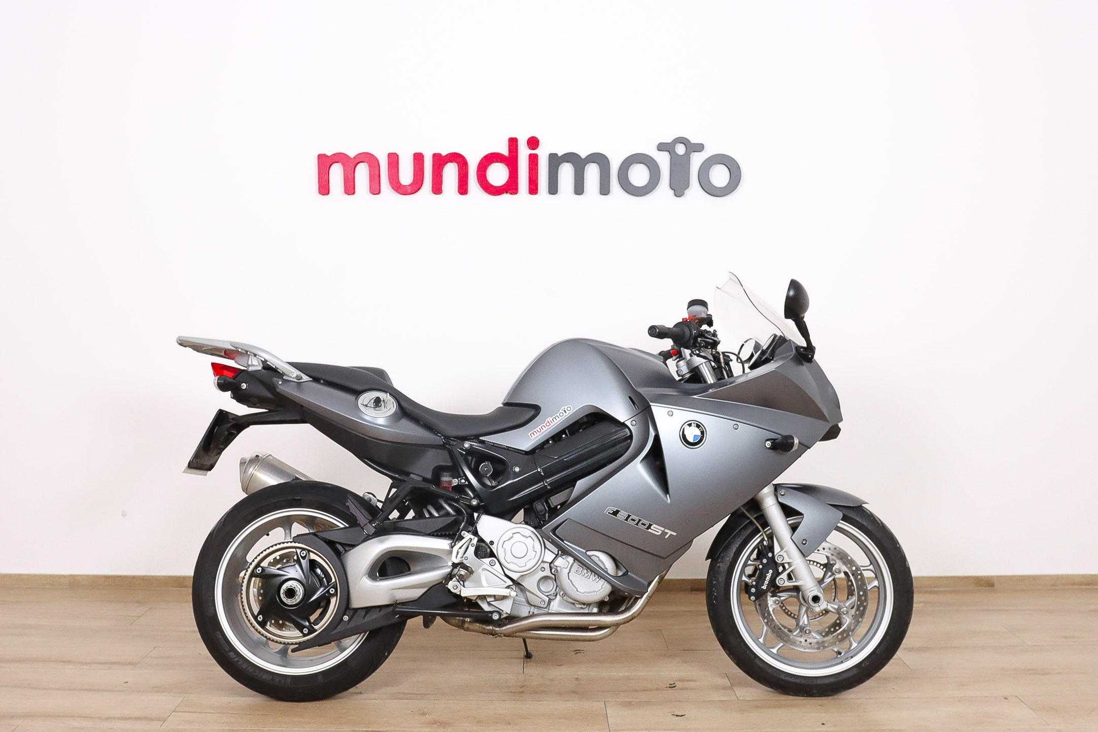 BMW F 800 STBMW0 BMW F 800 STBMW0