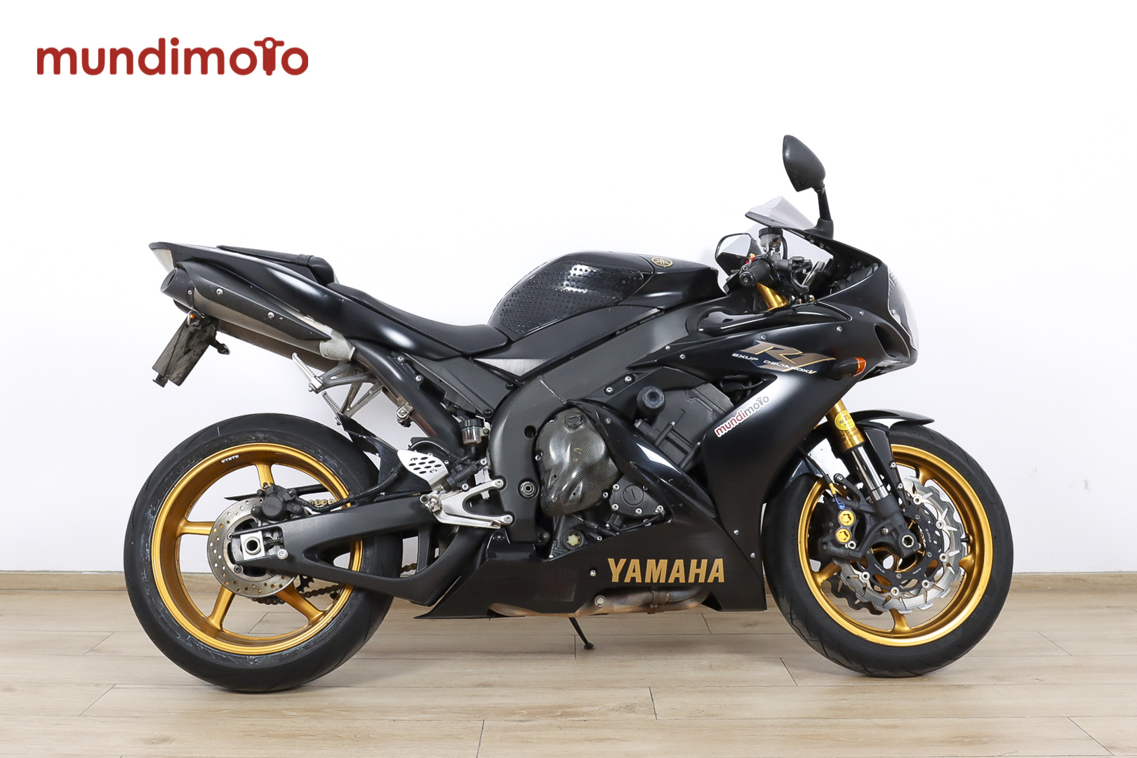 YAMAHA YZF R1YAMAHA0 YAMAHA YZF R1YAMAHA0