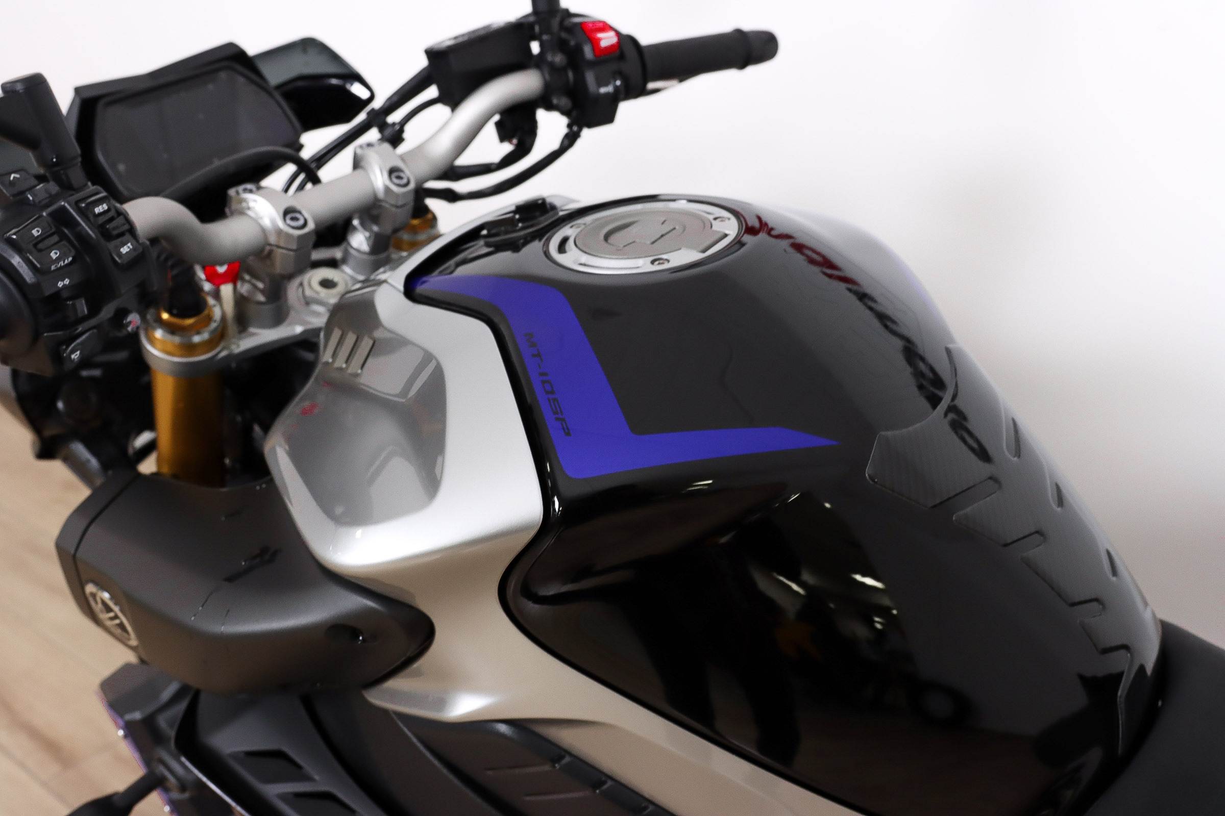 YAMAHA MT10 SPYAMAHA13 YAMAHA MT10 SPYAMAHA13