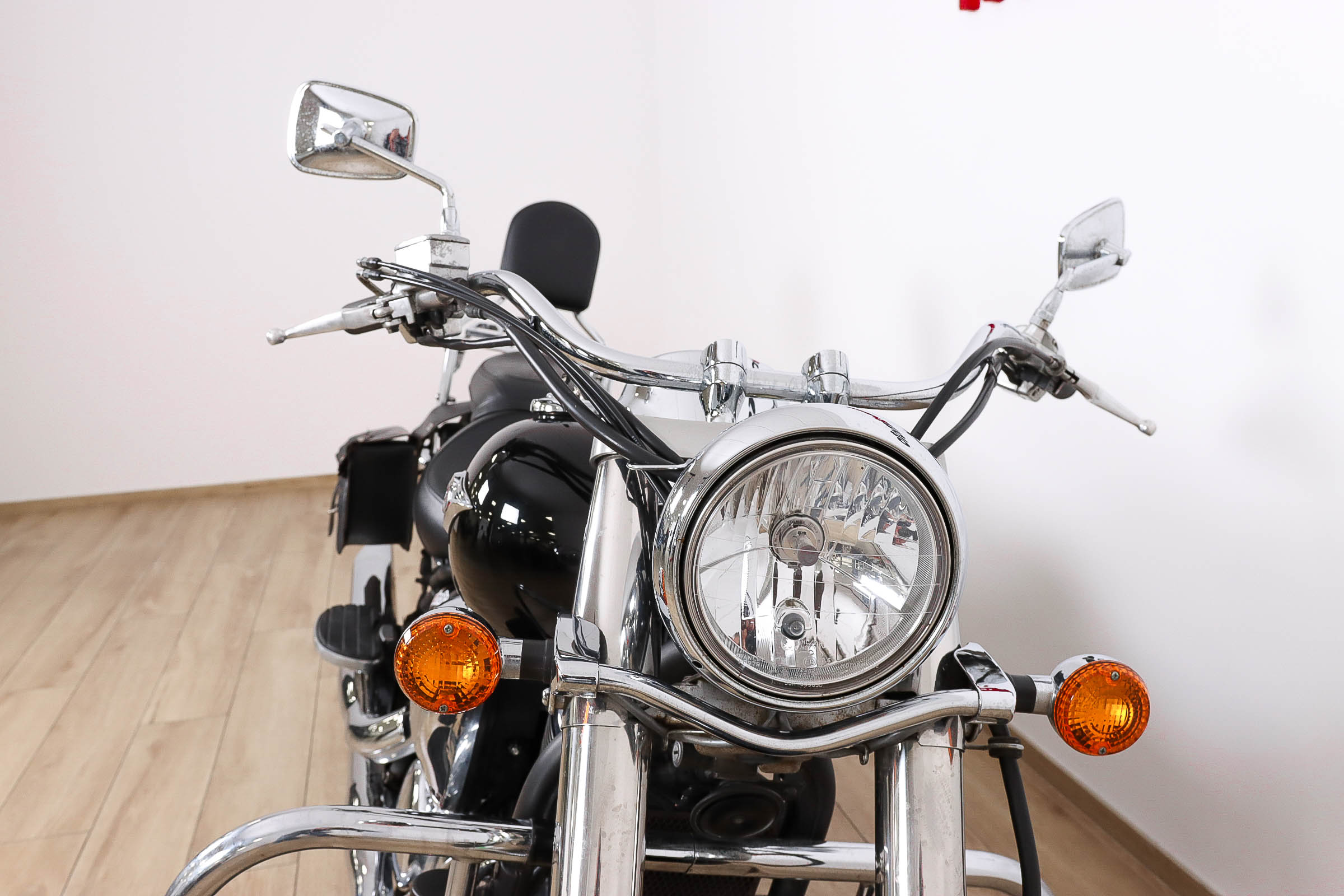 KAWASAKI VN 900 CLASSICKAWASAKI4 KAWASAKI VN 900 CLASSICKAWASAKI4